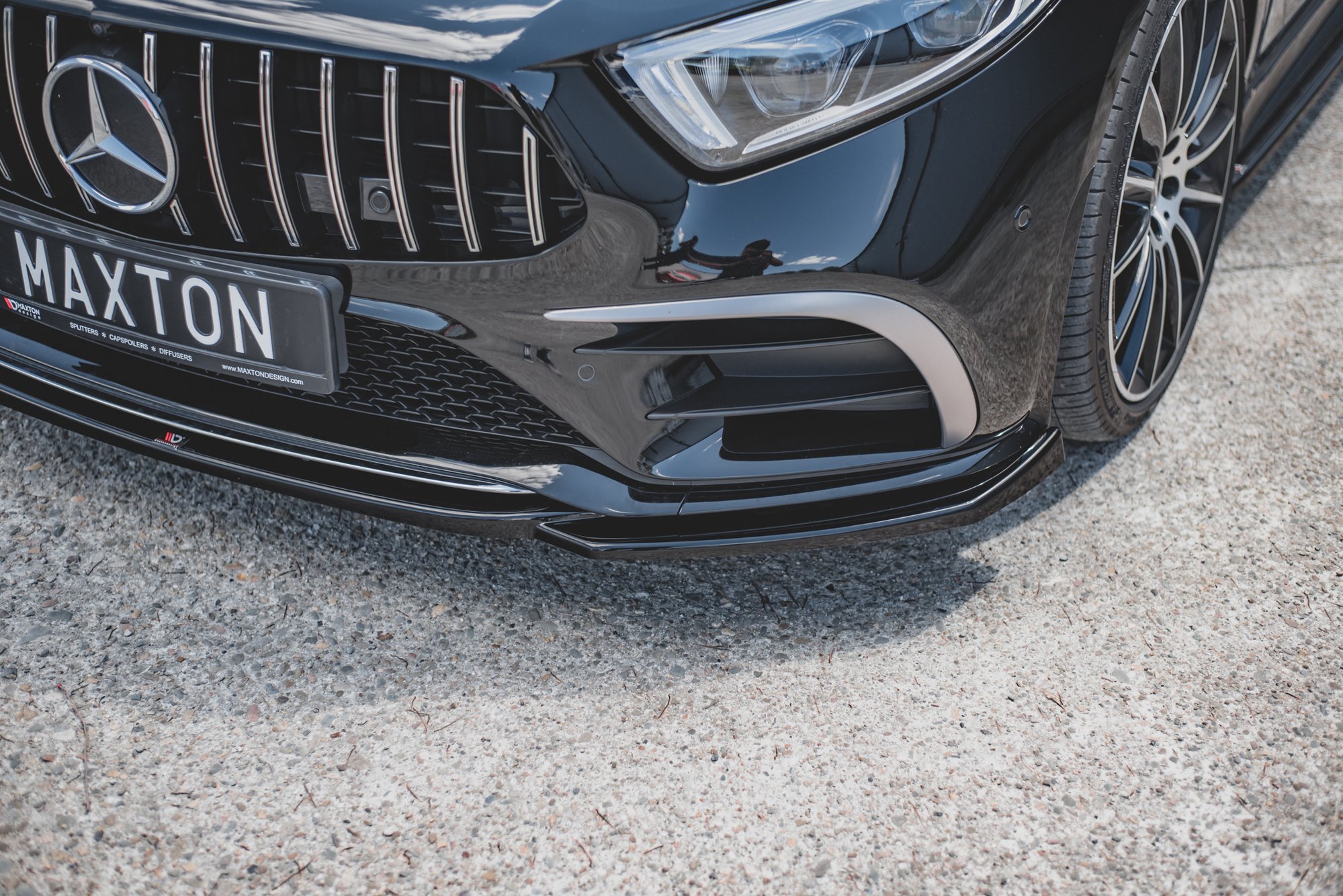 Frontspoiler Mercedes-Benz CLS III (C257) AMG-Line / Mercedes-Benz CLS 53 AMG (C257) 2018-2021 | V.1 Glossy Black Edition – bilde 4