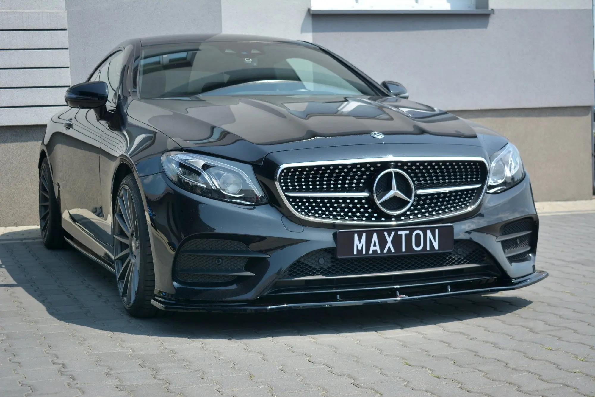 Frontspoiler Mercedes-Benz E Coupe III (C238) AMG-Line 2017- 2020 | V.1 Glossy Black Edition – bilde 4