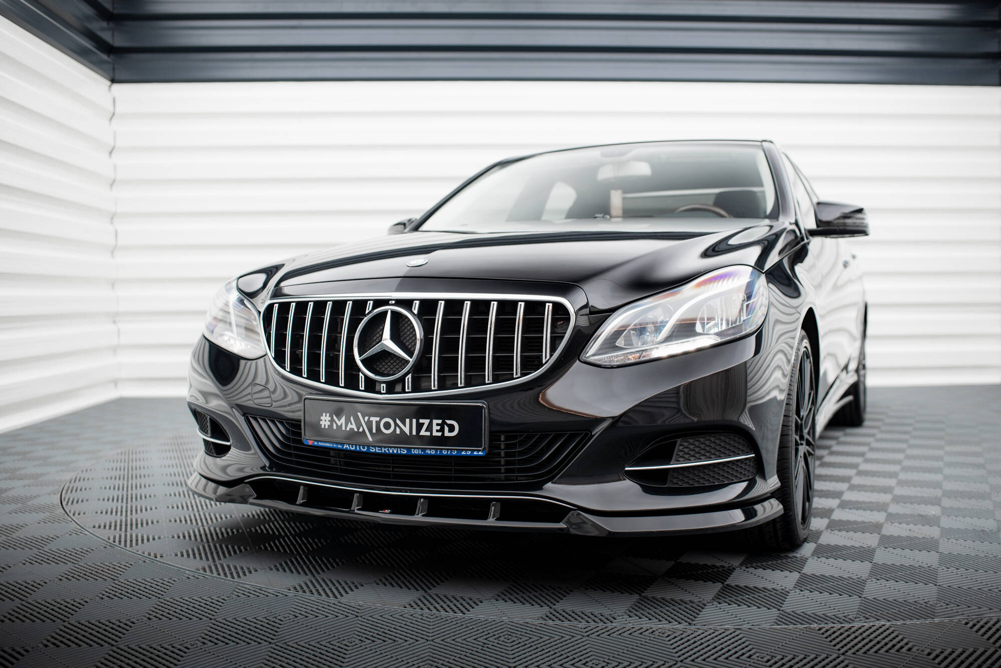 Frontspoiler Mercedes-Benz E (W212) Facelift 2013 - 2016 | Sport Glossy Black Edition