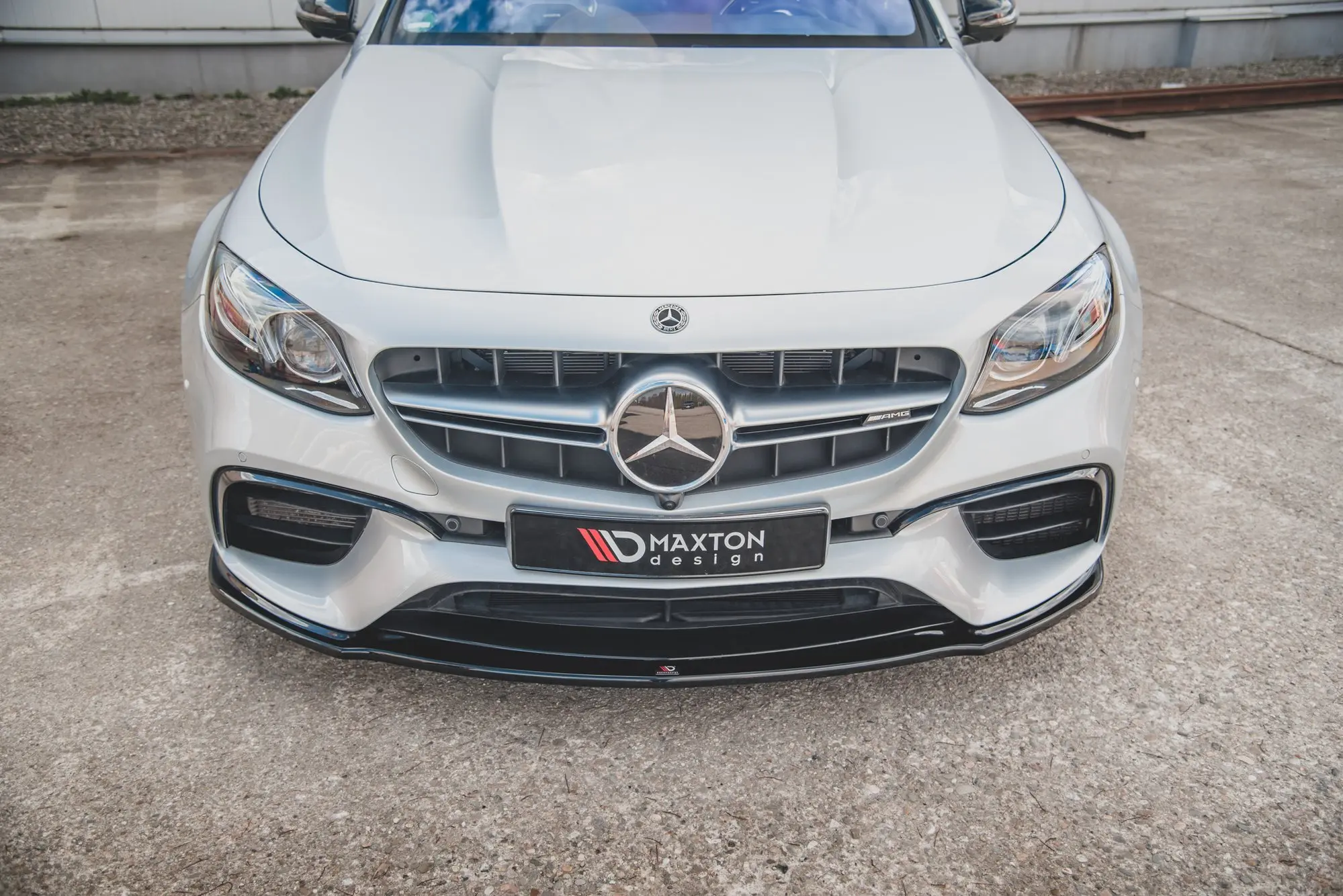 Frontspoiler Mercedes-Benz E63 AMG (W213 / S213) 2016-2020 | V.2 Glossy Black Edition