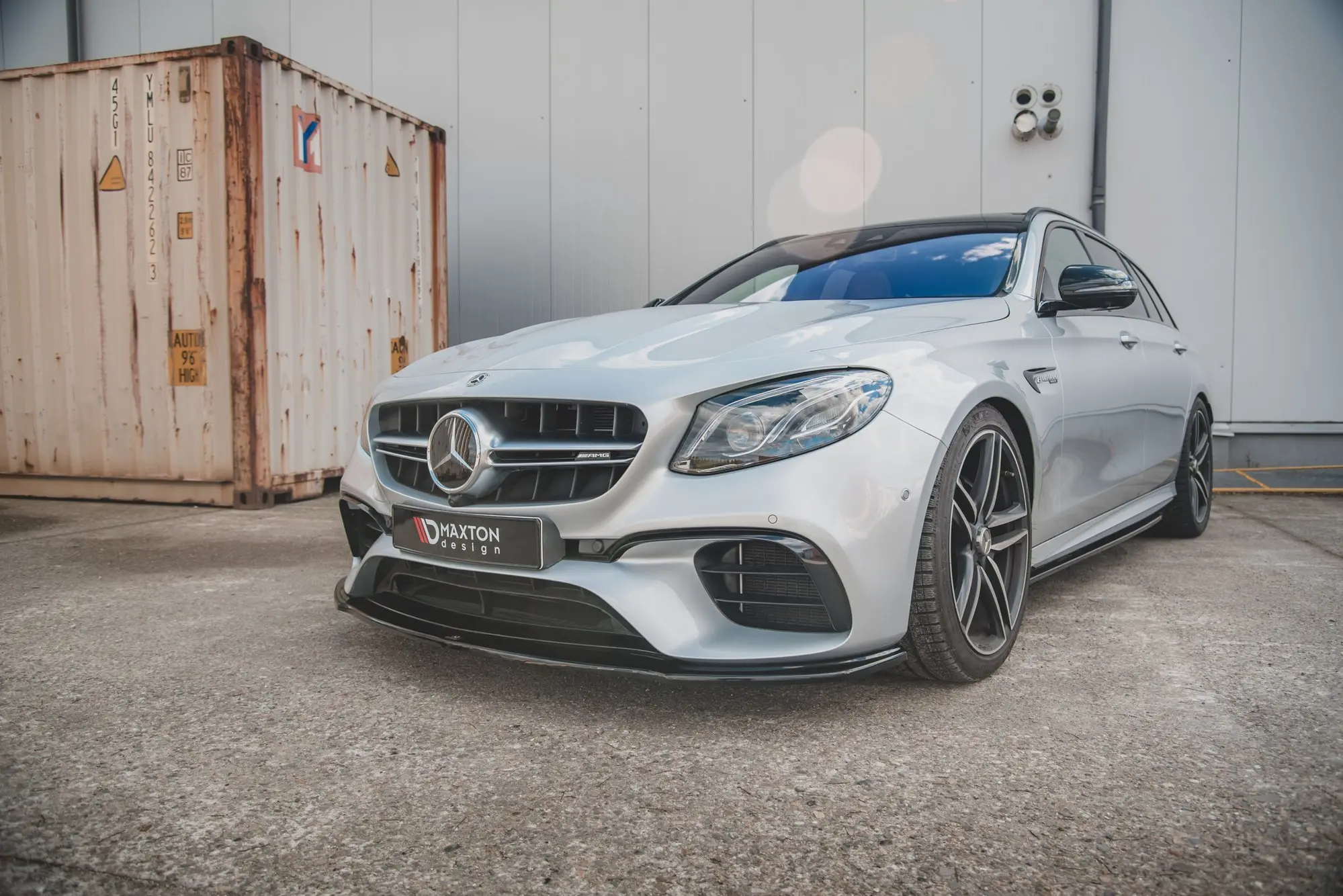 Frontspoiler Mercedes-Benz E63 AMG (W213 / S213) 2016-2020 | V.2 Glossy Black Edition – bilde 7