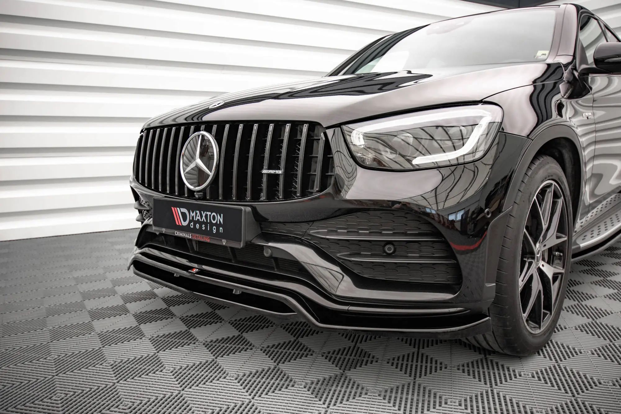 Frontspoiler Mercedes-Benz GLC Coupe I (C253) AMG-Line Facelift 2019 - 2023 | Glossy Black Edition – bilde 4