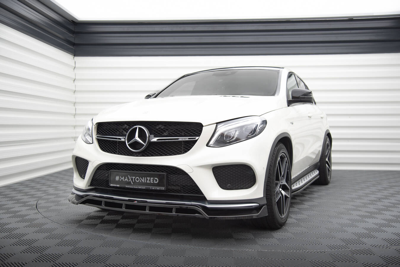 Frontspoiler Mercedes-Benz GLE Coupe 43 AMG (C292) 2015 -2019 / Mercedes-Benz GLE Coupe (C292) AMG-Line 2015 - 2019 | V.2 Glossy Black Edition – bilde 4