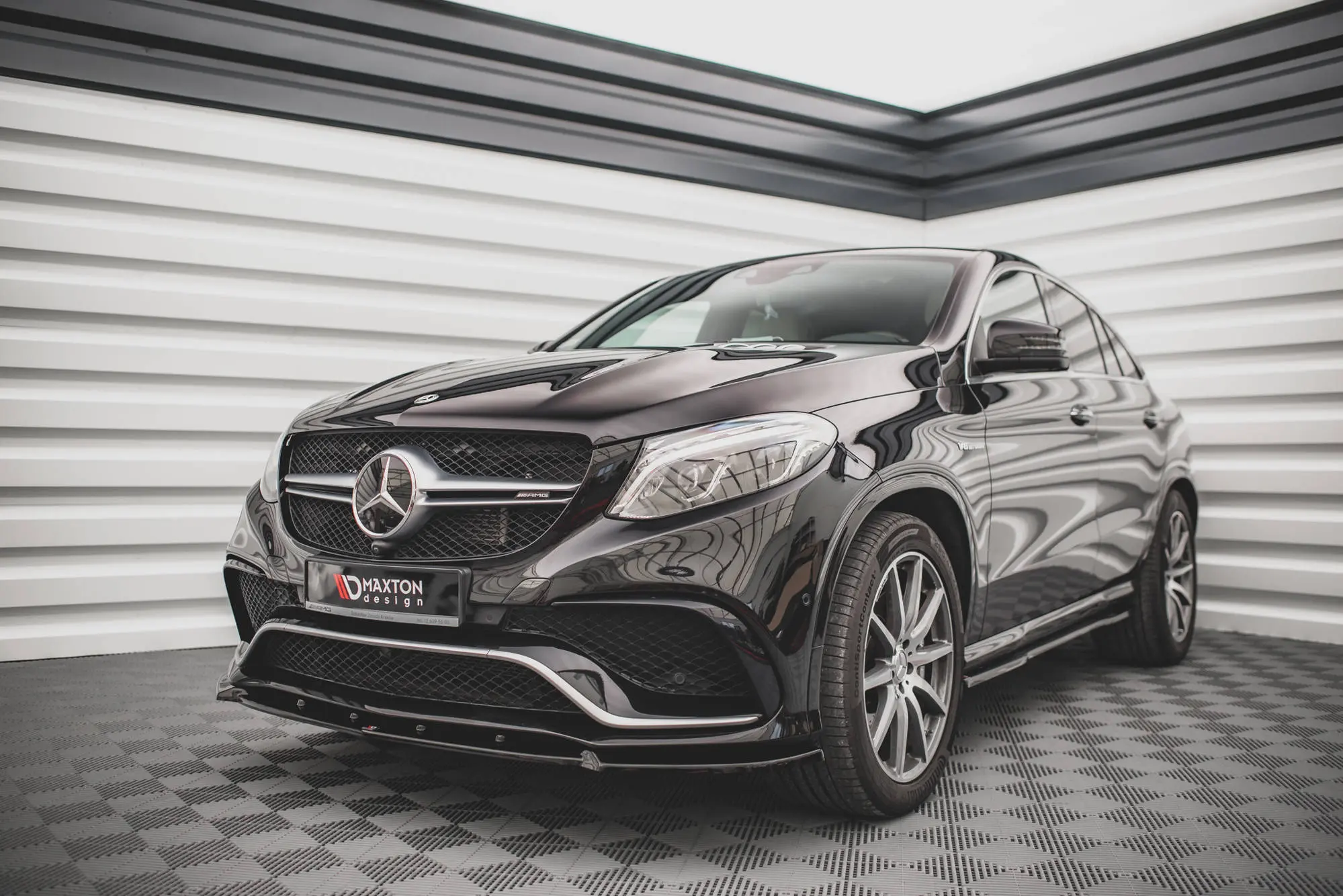Frontspoiler Mercedes-Benz GLE Coupe I 63 AMG (C292) 2015-2019 | V.1 Glossy Black Edition – bilde 4