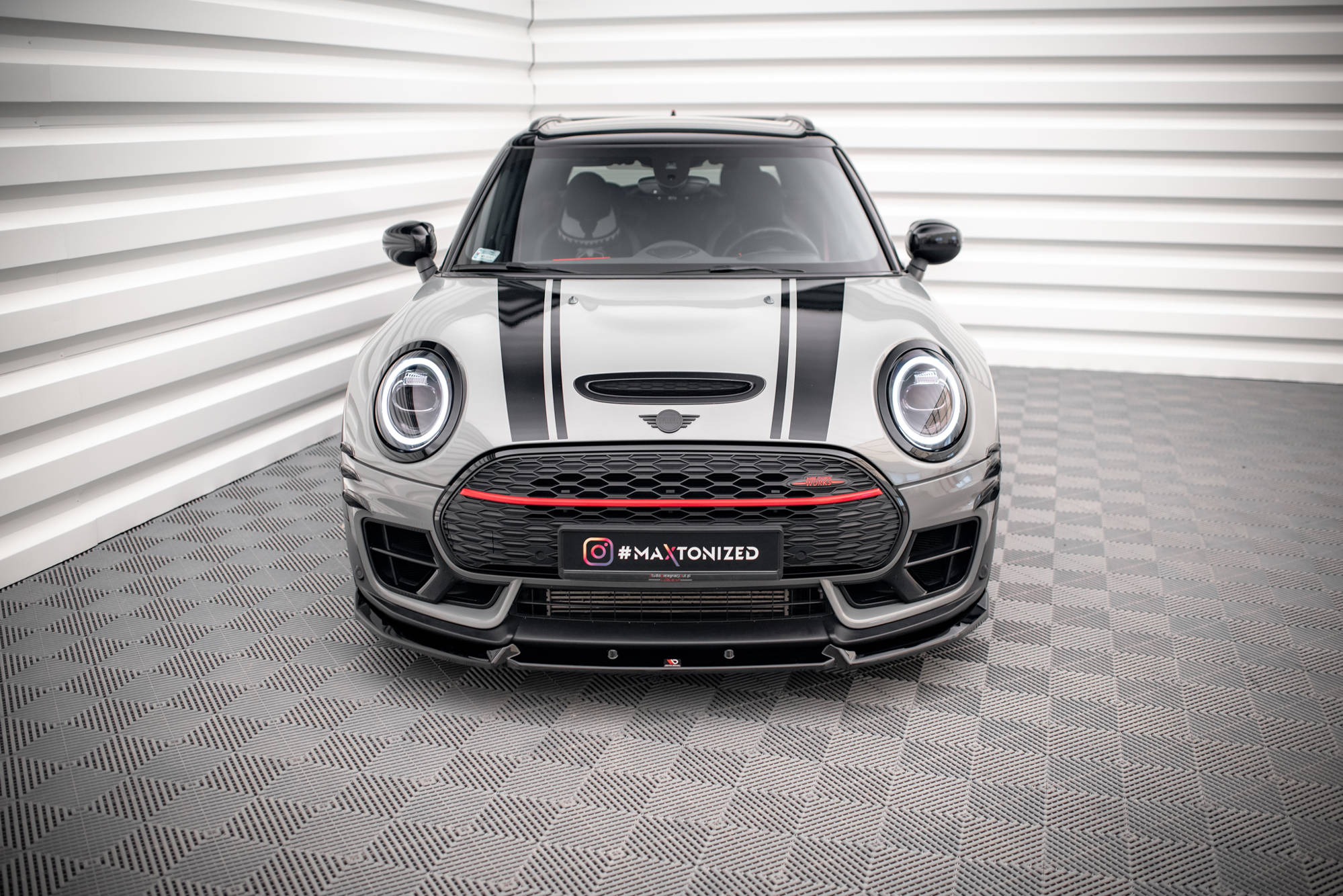 Frontspoiler Mini Clubman II F54 (John Cooper Works) 2015-2019 | V.3 Glossy Black Edition