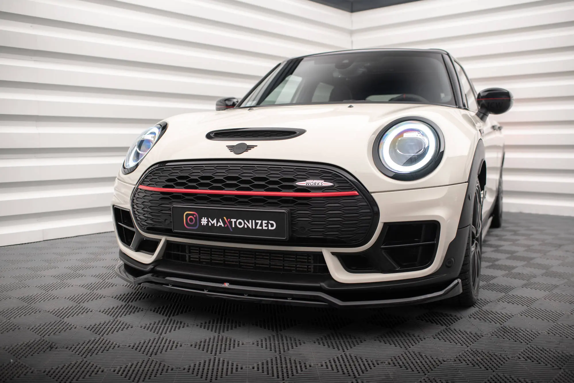 Frontspoiler Mini Clubman II F54 (John Cooper Works) Facelift 2019 - 2024 | V.2 Glossy Black Edition – bilde 4