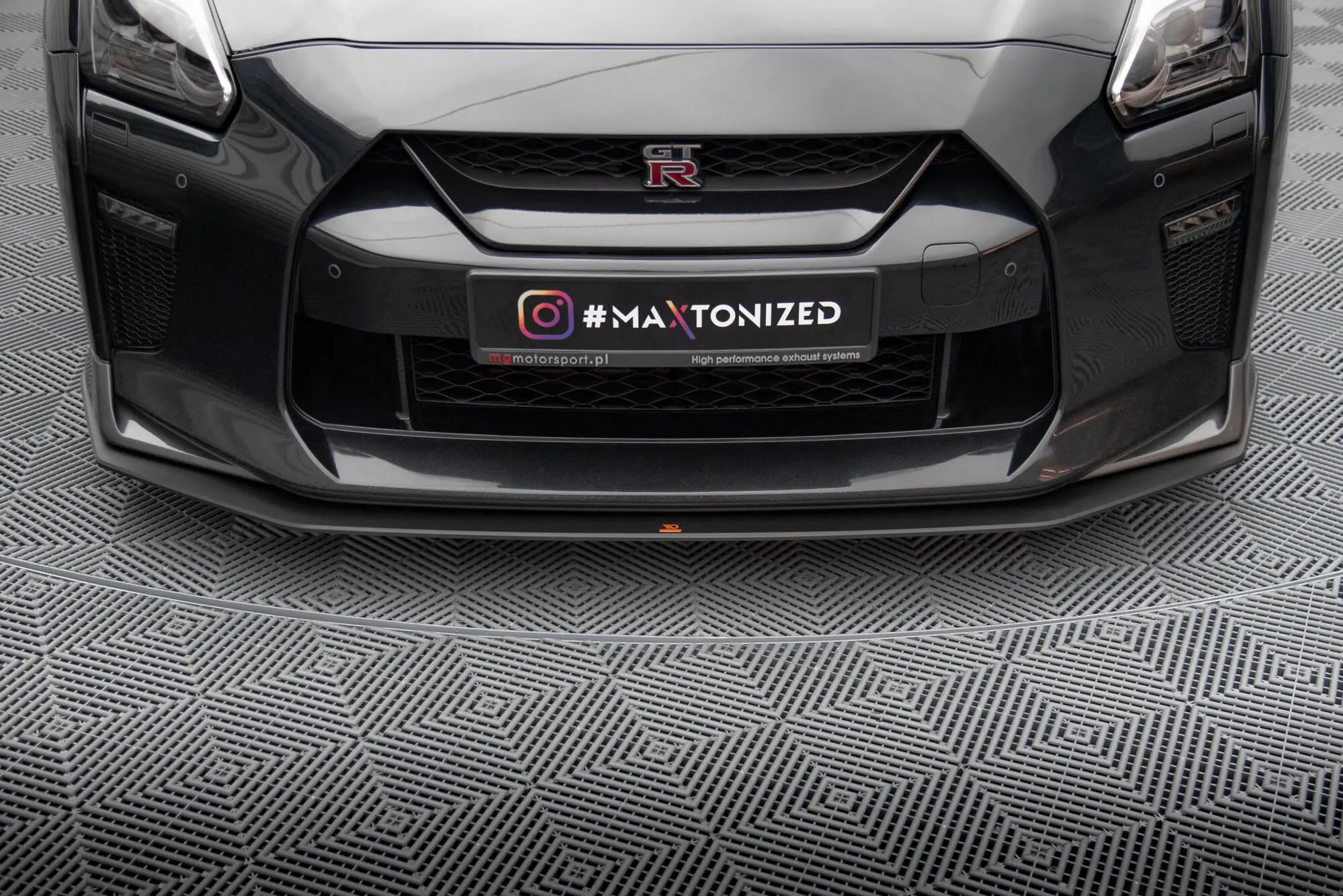 Frontspoiler Nissan GTR R35 facelift 2016 - 2022 | Street Pro Black Edition – bilde 3
