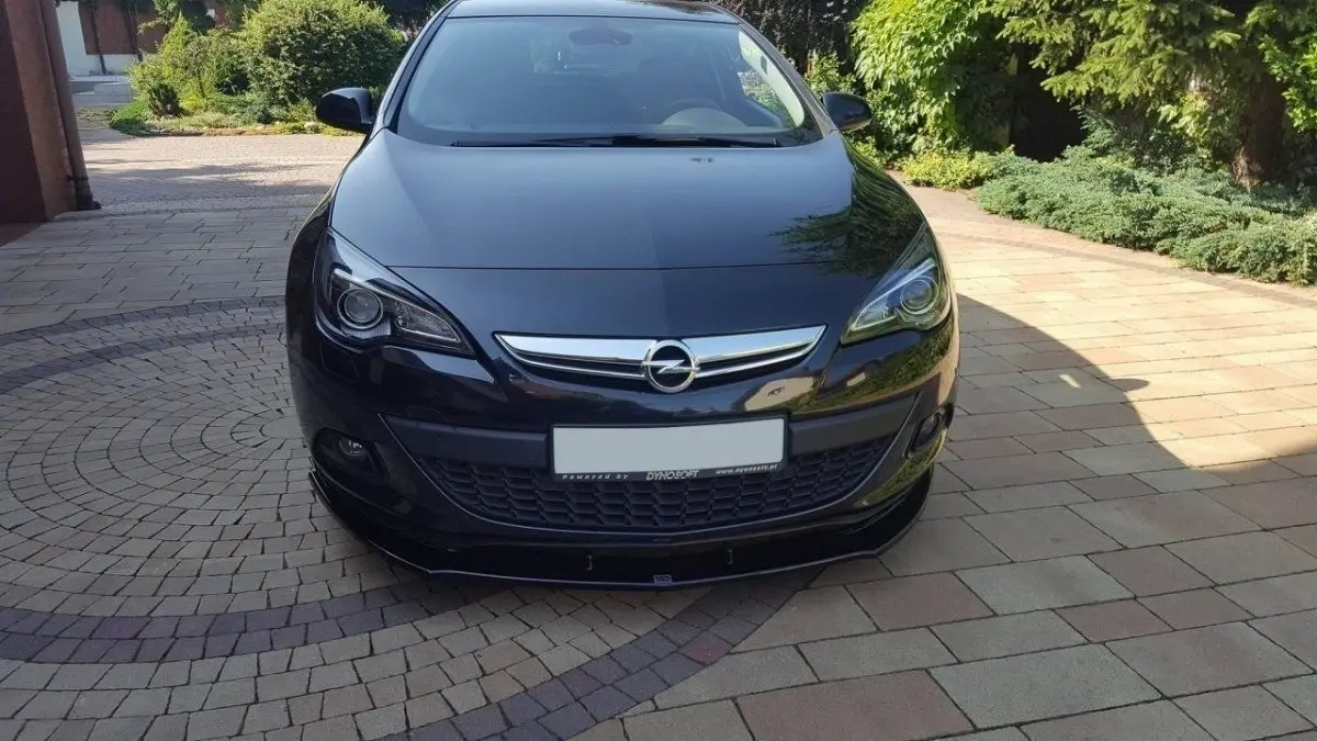 Frontspoiler Opel Astra J GTC 2011-2018 | Glossy Black Edition – bilde 3