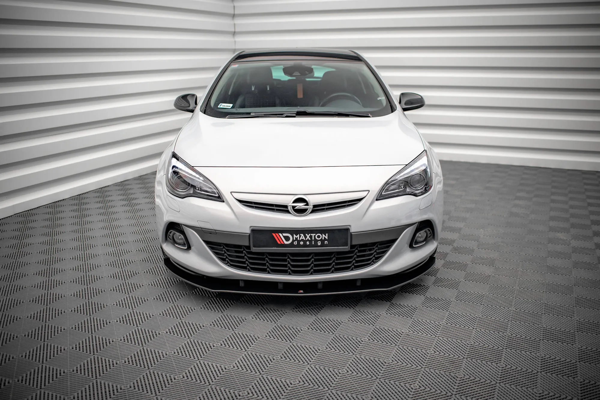 Frontspoiler Opel Astra J Gtc OPC-Line 2011-2018 | Street Pro Black Edition