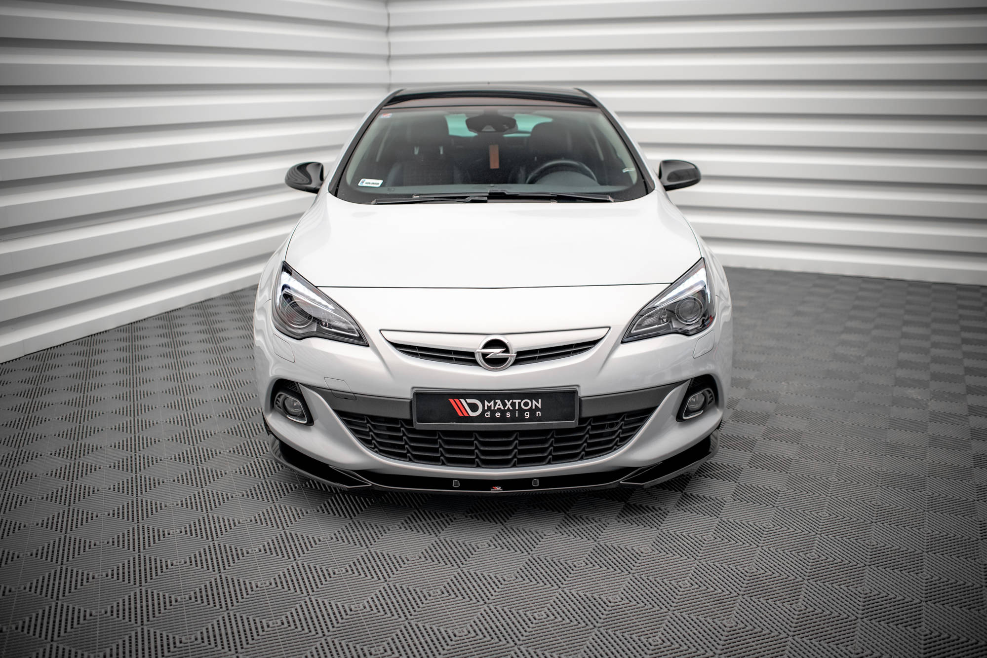Frontspoiler Opel Astra J GTC OPC-Line 2011-2018 | V.1 Glossy Black Edition – bilde 4
