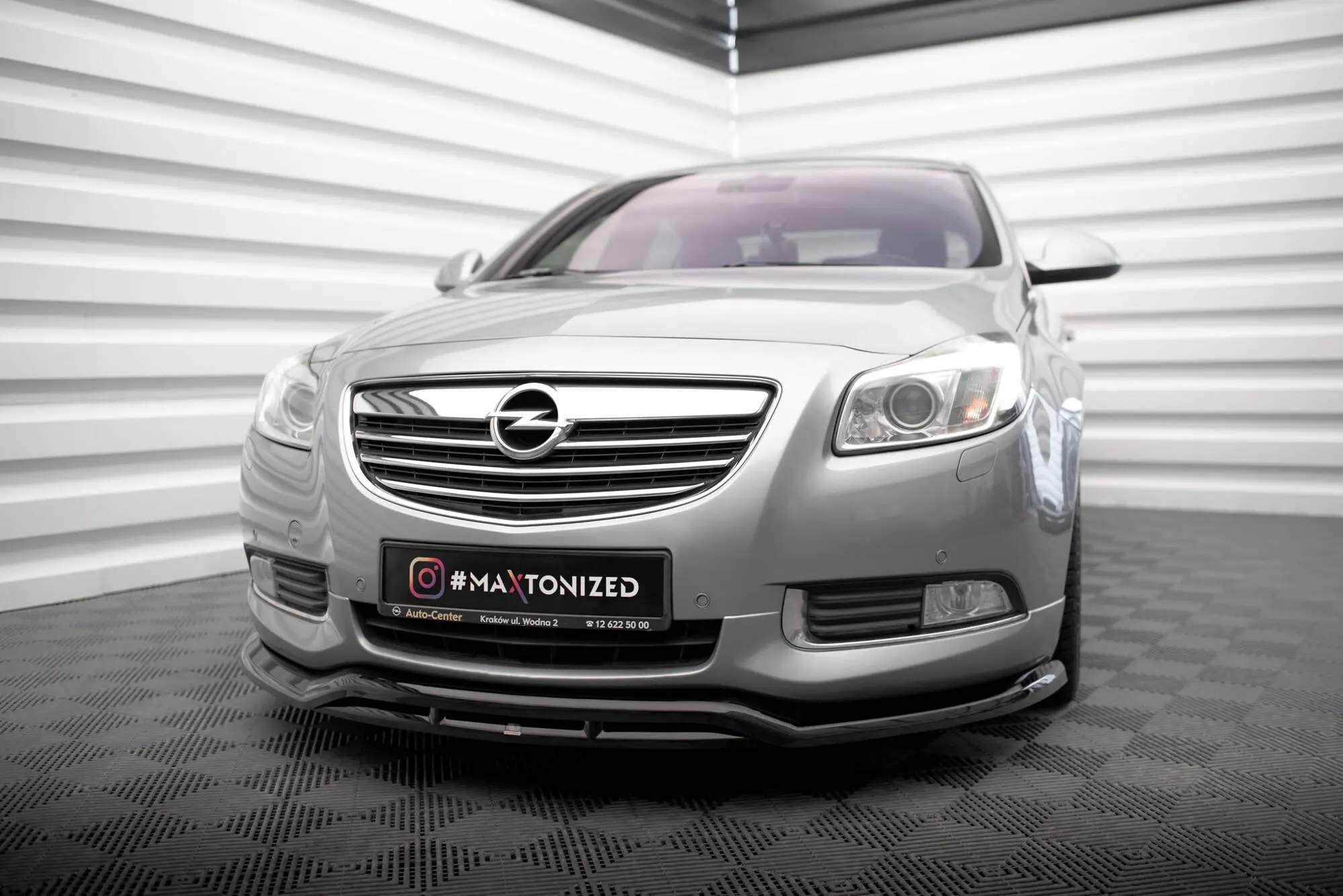 Frontspoiler Opel Insignia mk1 OPC-Line 2008 - 2013 | Glossy Black Edition