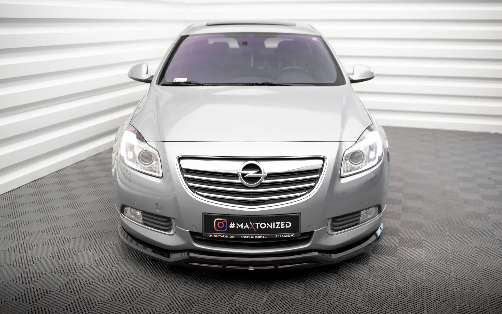 Frontspoiler Opel Insignia mk1 OPC-Line 2008 - 2013 | Glossy Black Edition – bilde 4