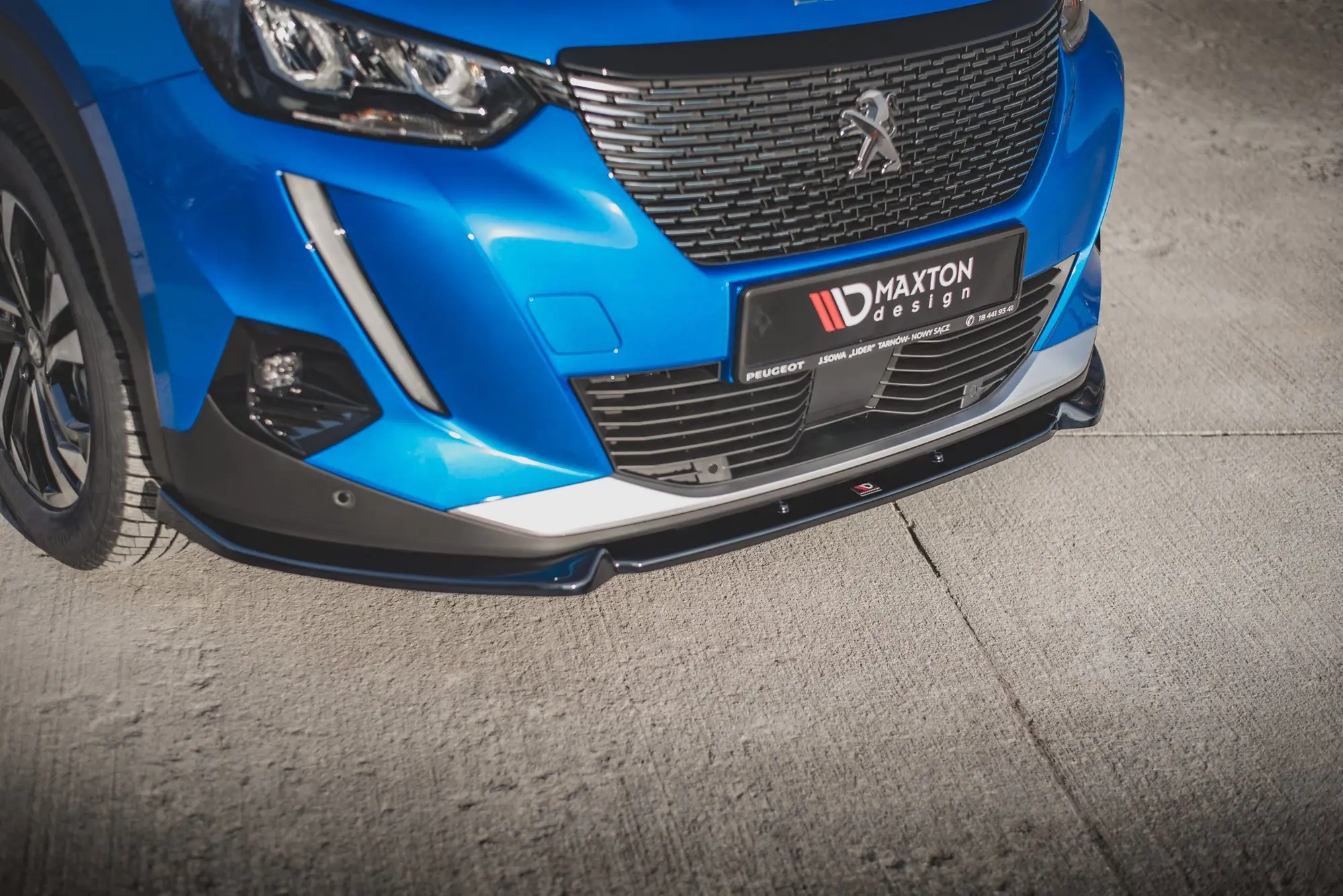 Frontspoiler Peugeot 2008 II / Peugeot e-2008 2019 -> | V.1 Glossy Black Edition – bilde 2