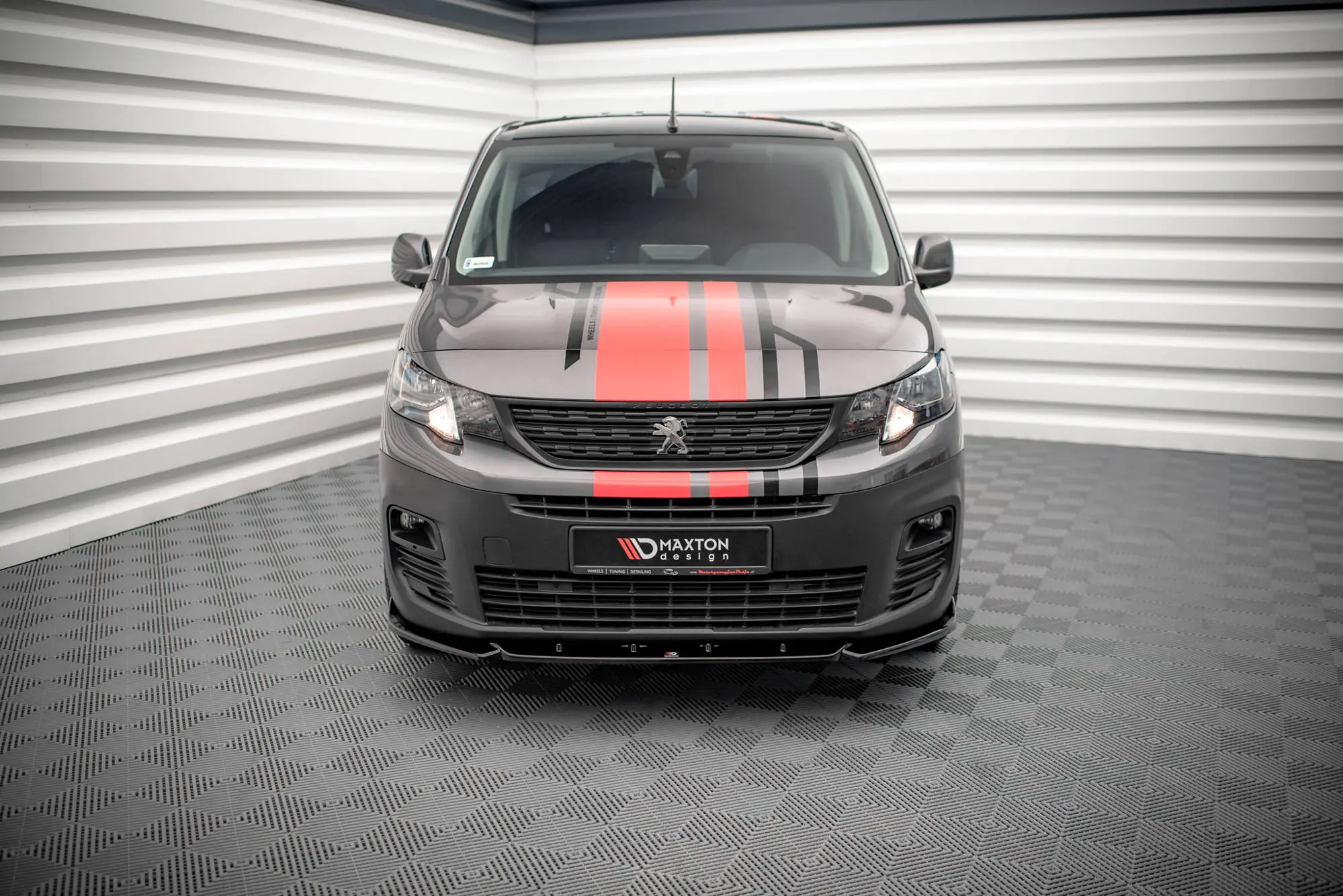 Frontspoiler Peugeot Partner III 2018 -> | Glossy Black Edition – bilde 2