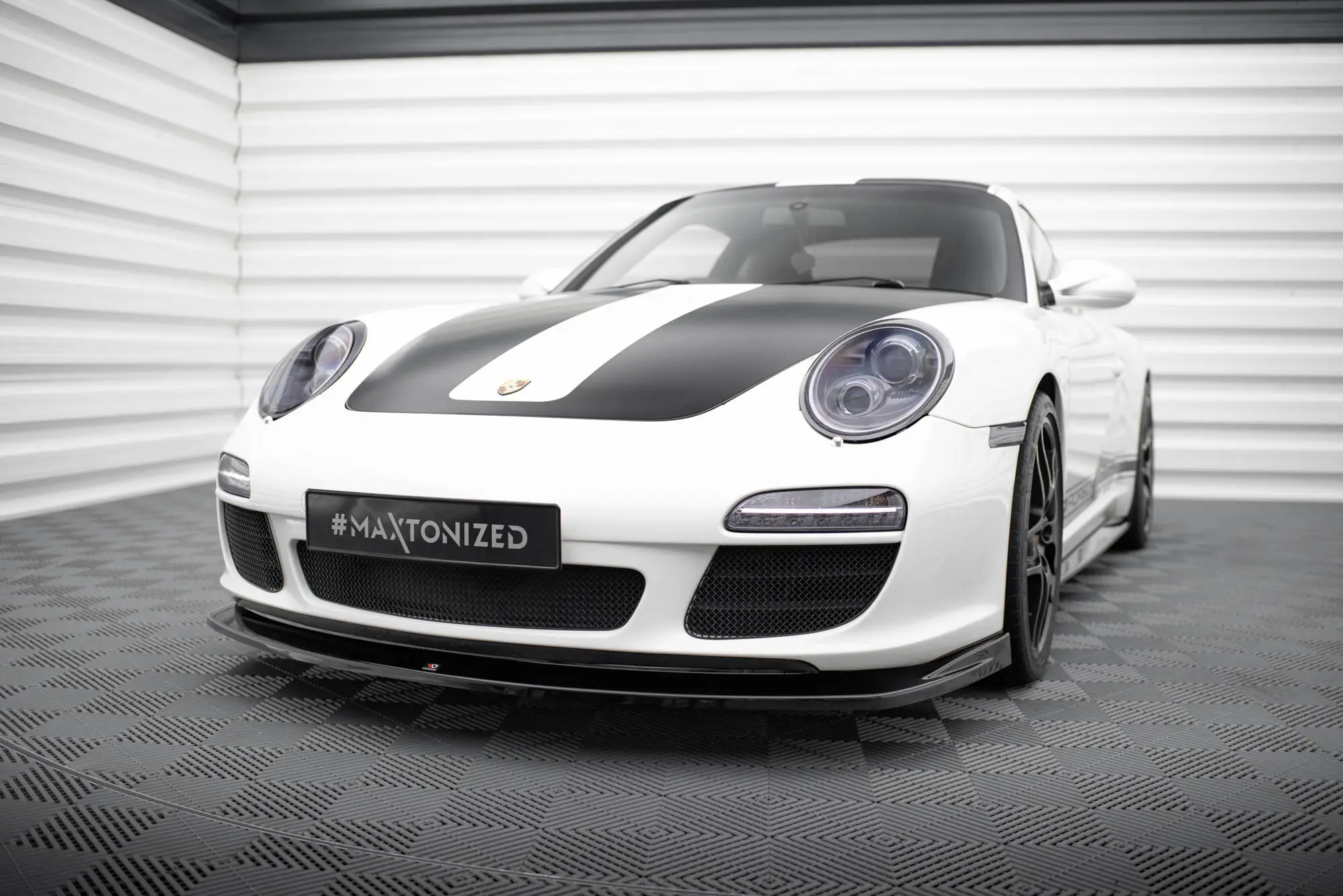 Frontspoiler Porsche 911 Carrera (997) facelift 2009 - 2011 | V.2 Glossy Black Edition – bilde 4