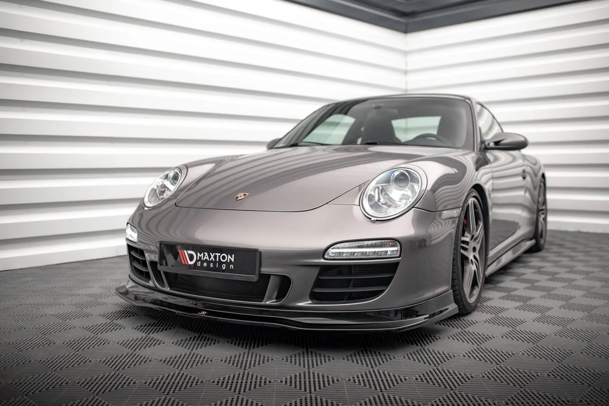 Frontspoiler Porsche Carrera 911 (997) GTS Facelift 2009-2011 | V.1 Glossy Black Edition – bilde 2
