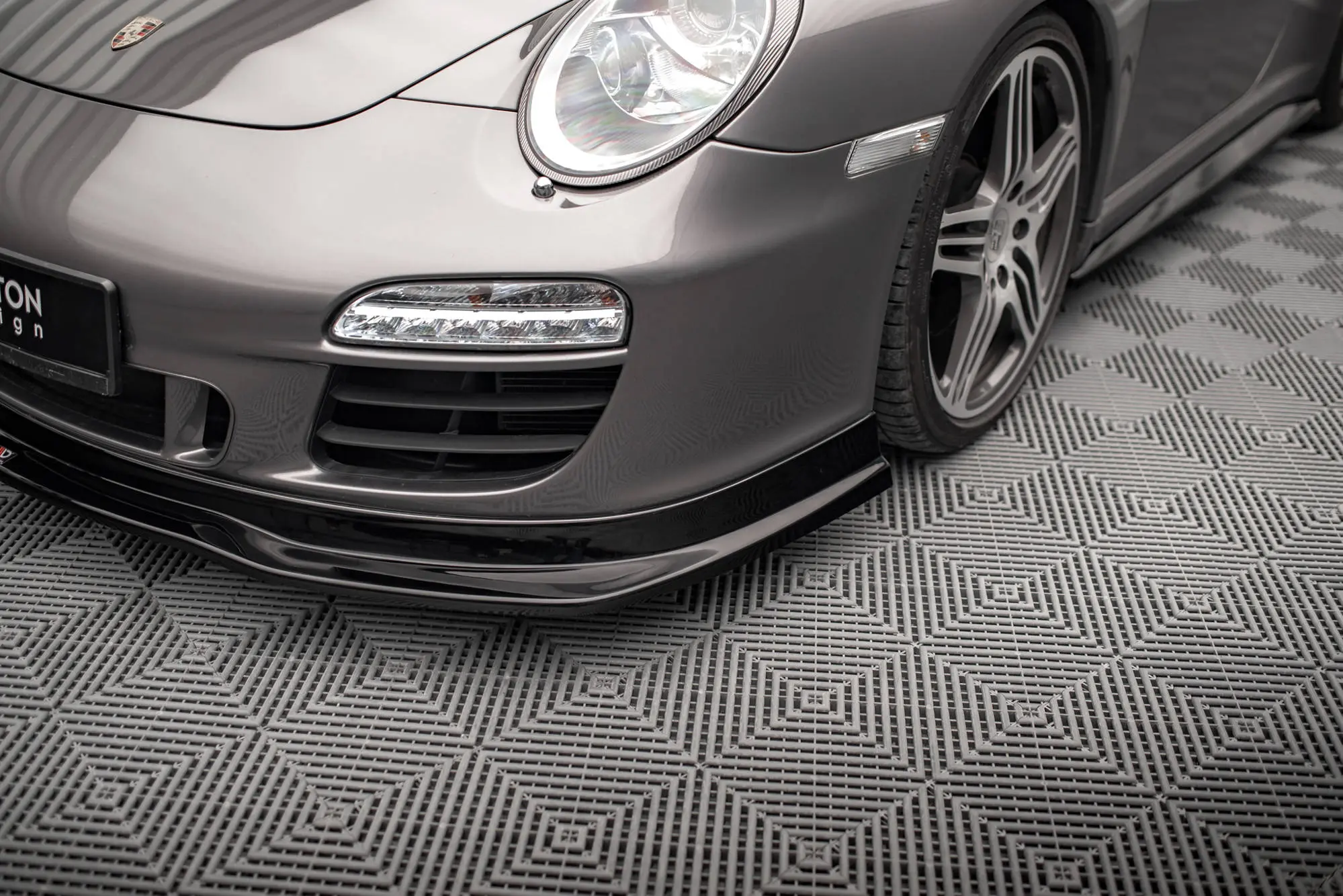 Frontspoiler Porsche Carrera 911 (997) GTS Facelift 2009-2011 | V.1 Glossy Black Edition – bilde 4