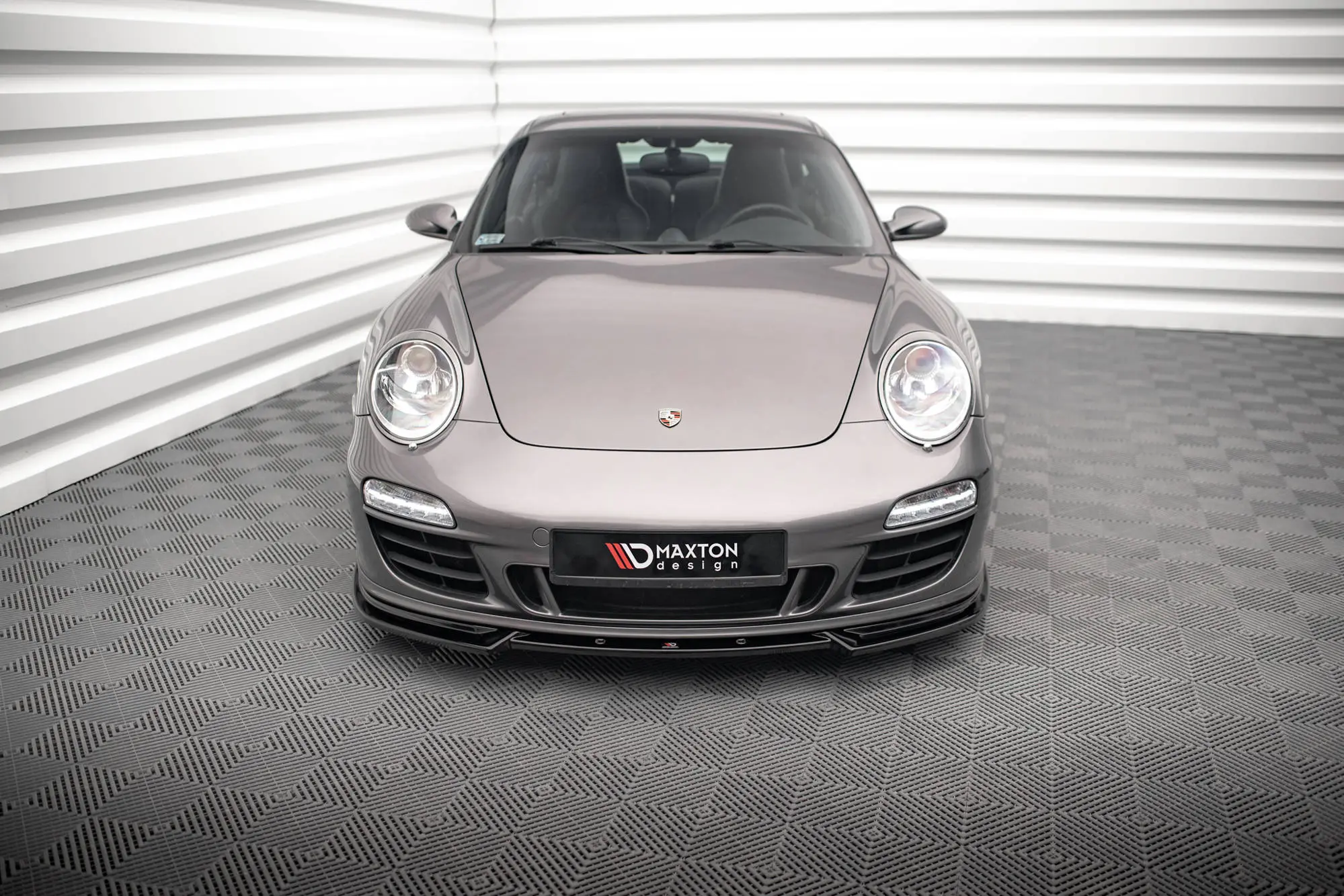 Frontspoiler Porsche Carrera 911 (997) GTS Facelift 2009-2011 | V.2 Glossy Black Edition – bilde 2