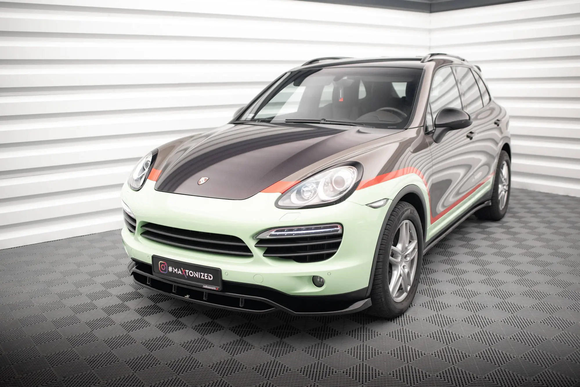 Frontspoiler Porsche Cayenne II (92A) 2010 - 2014 | Glossy Black Edition – bilde 2