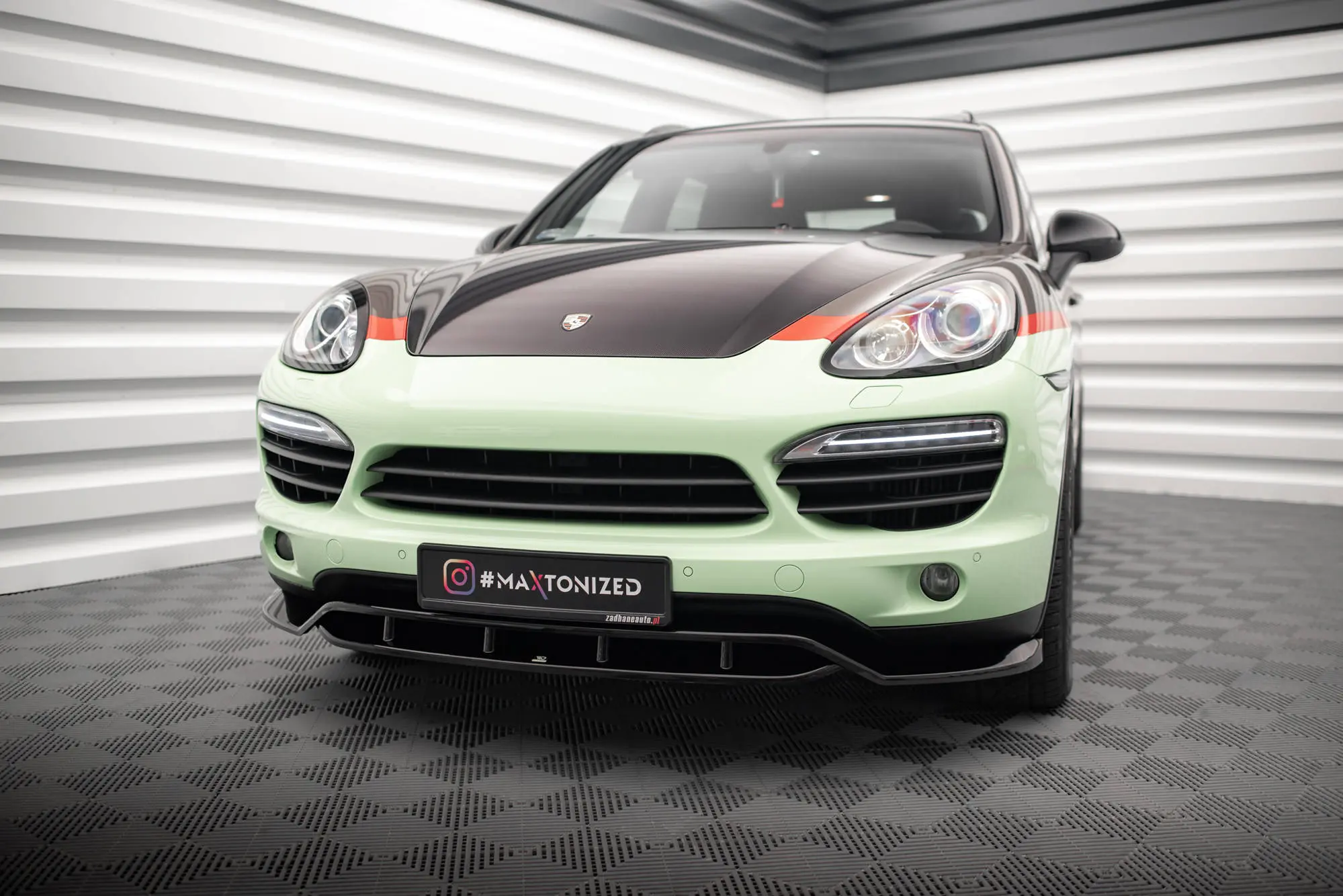 Frontspoiler Porsche Cayenne II (92A) 2010 - 2014 | Glossy Black Edition – bilde 3