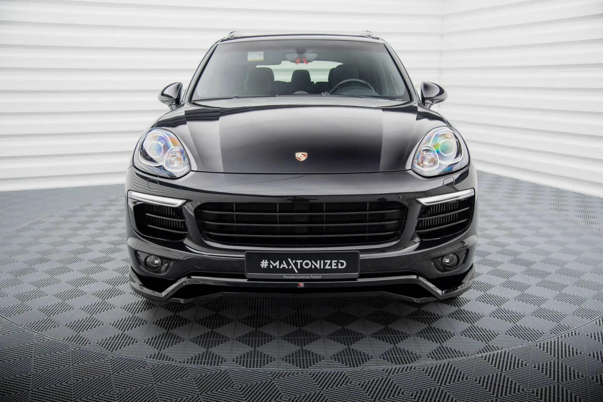 Frontspoiler Porsche Cayenne II (92A) Facelift 2014 - 2017 | Glossy Black Edition – bilde 3