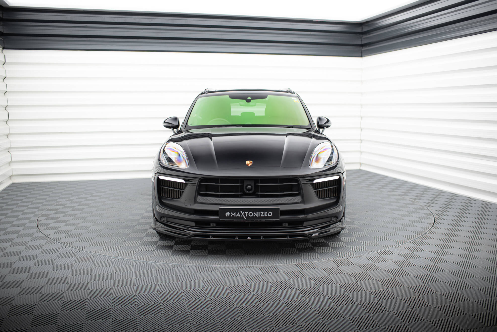 Frontspoiler Porsche Macan GTS I Facelift 2021 -> | Sport Glossy Black Edition – bilde 2