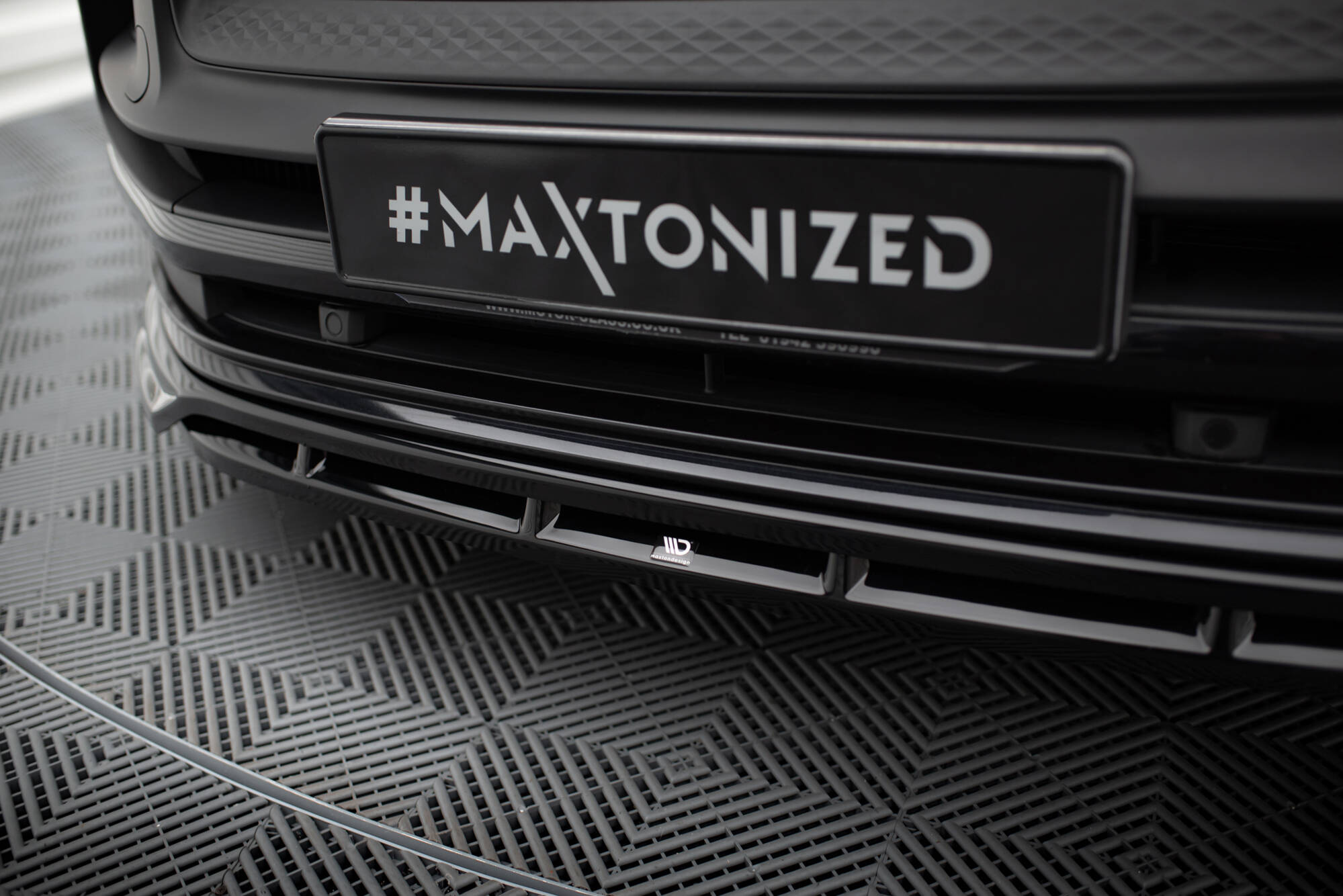 Frontspoiler Porsche Macan GTS I Facelift 2021 -> | Sport Glossy Black Edition – bilde 3