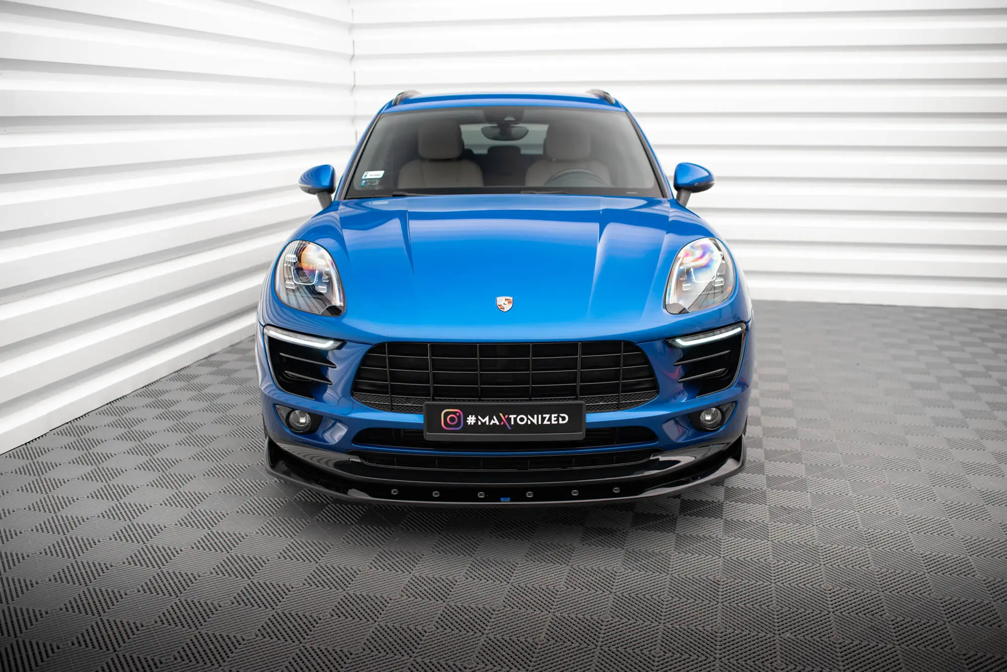 Frontspoiler Porsche Macan I (95B) 2014 - 2018 | V.1 Glossy Black Edition – bilde 3