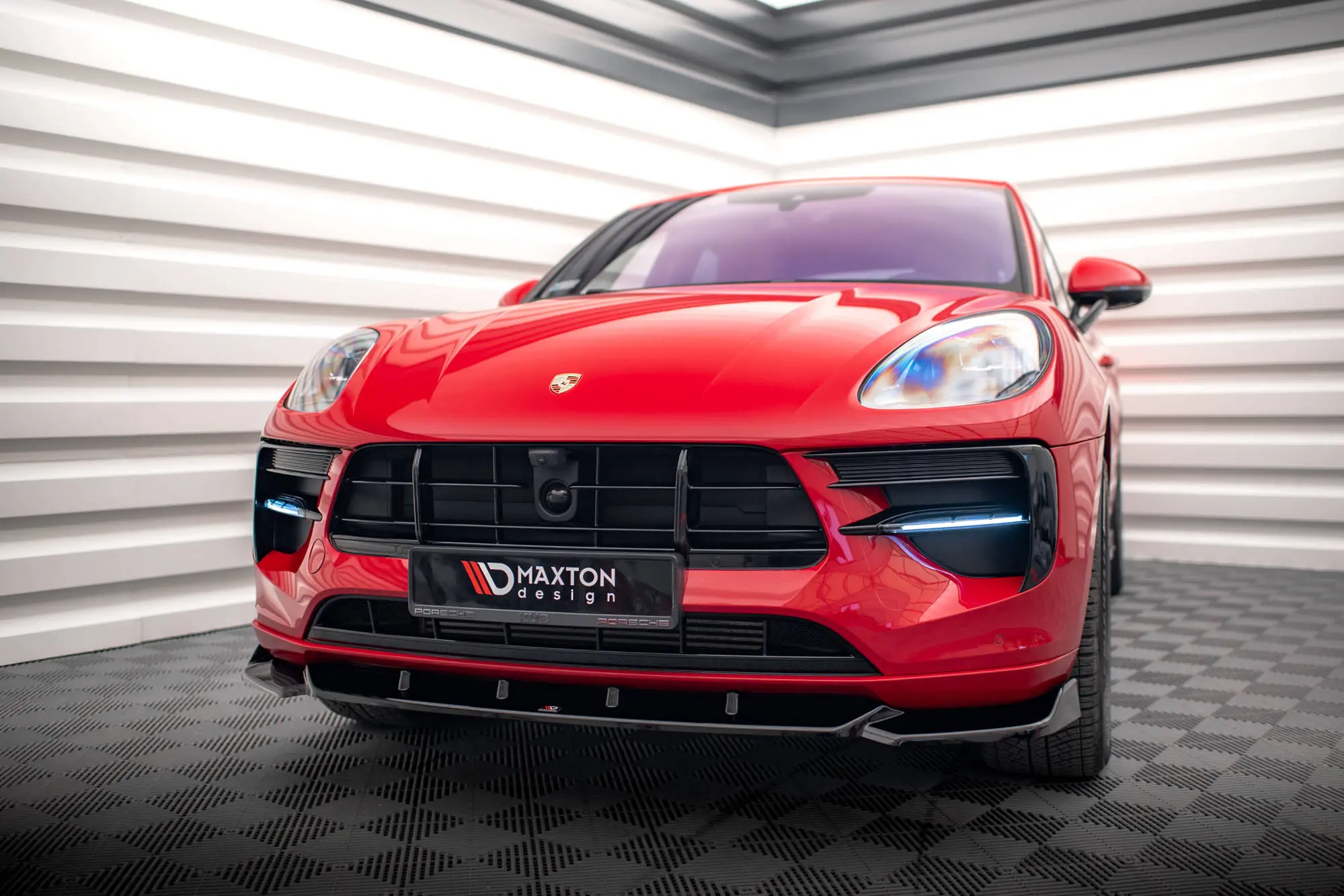 Frontspoiler Porsche Macan I (95B) Facelift 2018 - 2021 | V.1 Glossy Black Edition – bilde 4