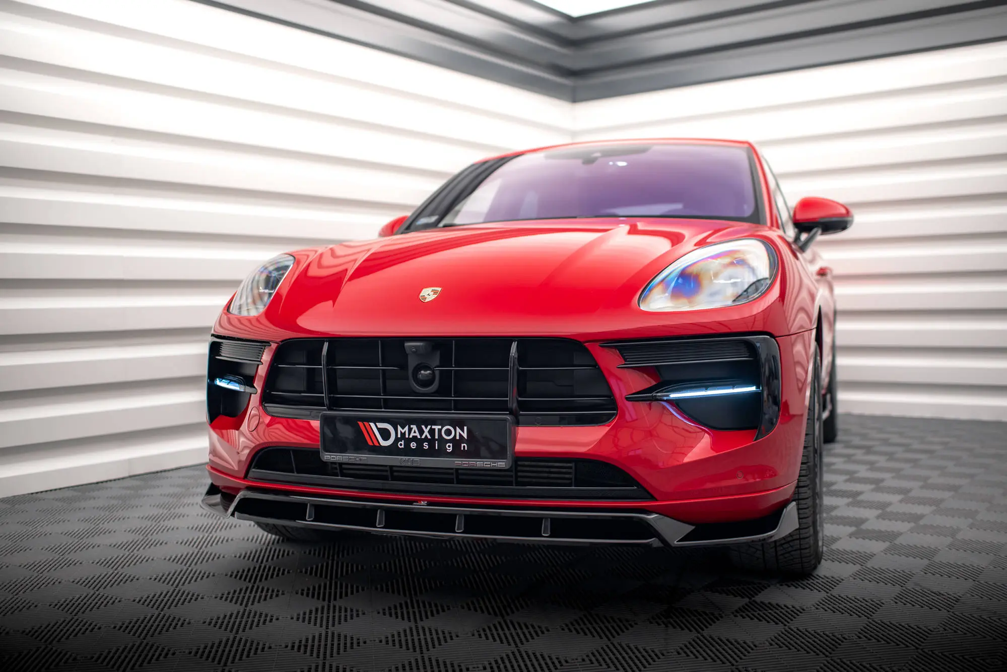 Frontspoiler Porsche Macan I Facelift 2018-2021 | V.2 Glossy Black Edition – bilde 4