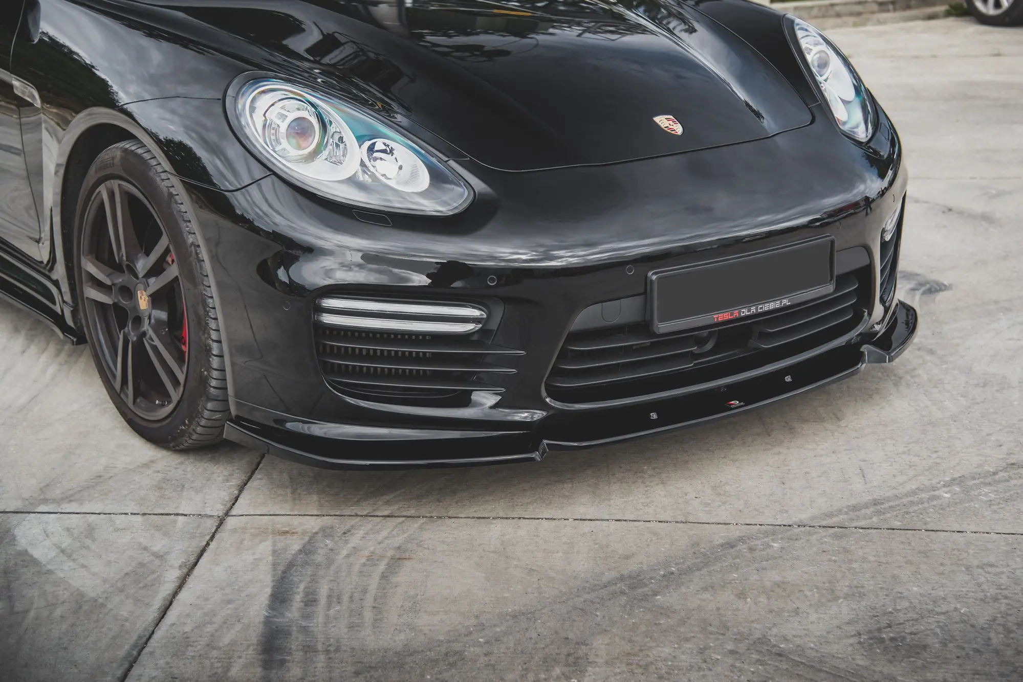 Frontspoiler Porsche Panamera I (970) Turbo Facelift 2013-2016 | V.1 Glossy Black Edition – bilde 4