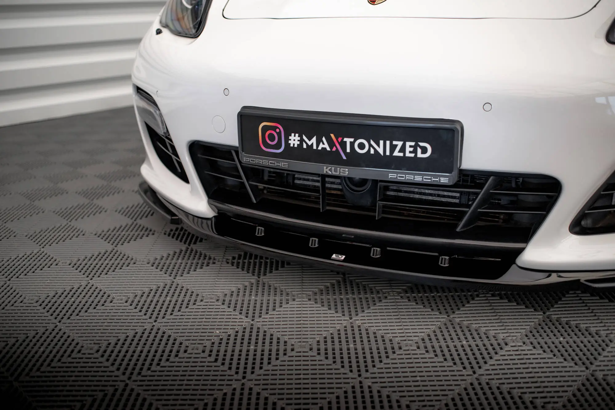 Frontspoiler Porsche Panamera I (970) Turbo Sport Design Package 2009-2013 | V.2 Glossy Black Edition