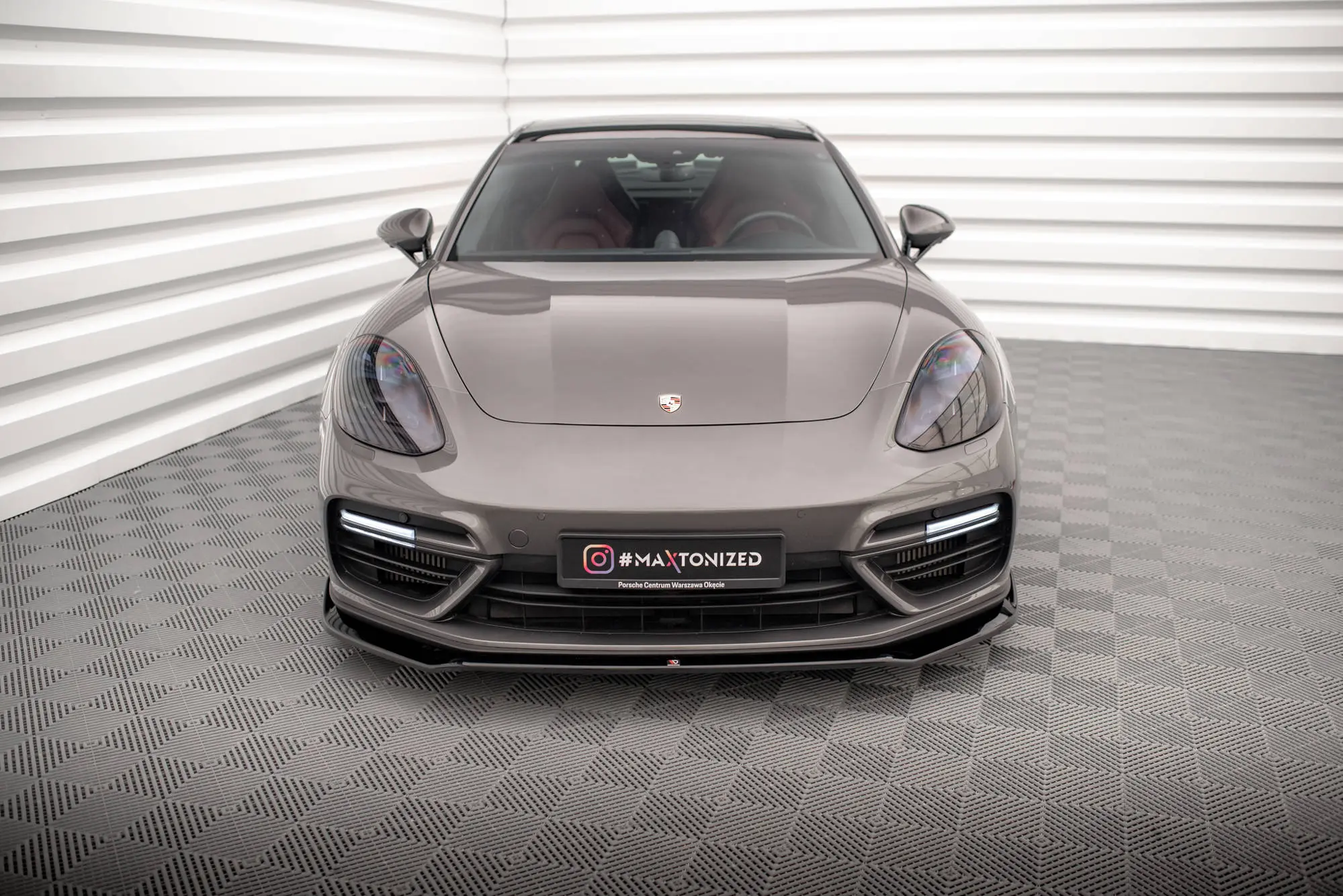 Frontspoiler Porsche Panamera II E-Hybrid (971) 2016-2020 | V.1 Glossy Black Edition – bilde 2