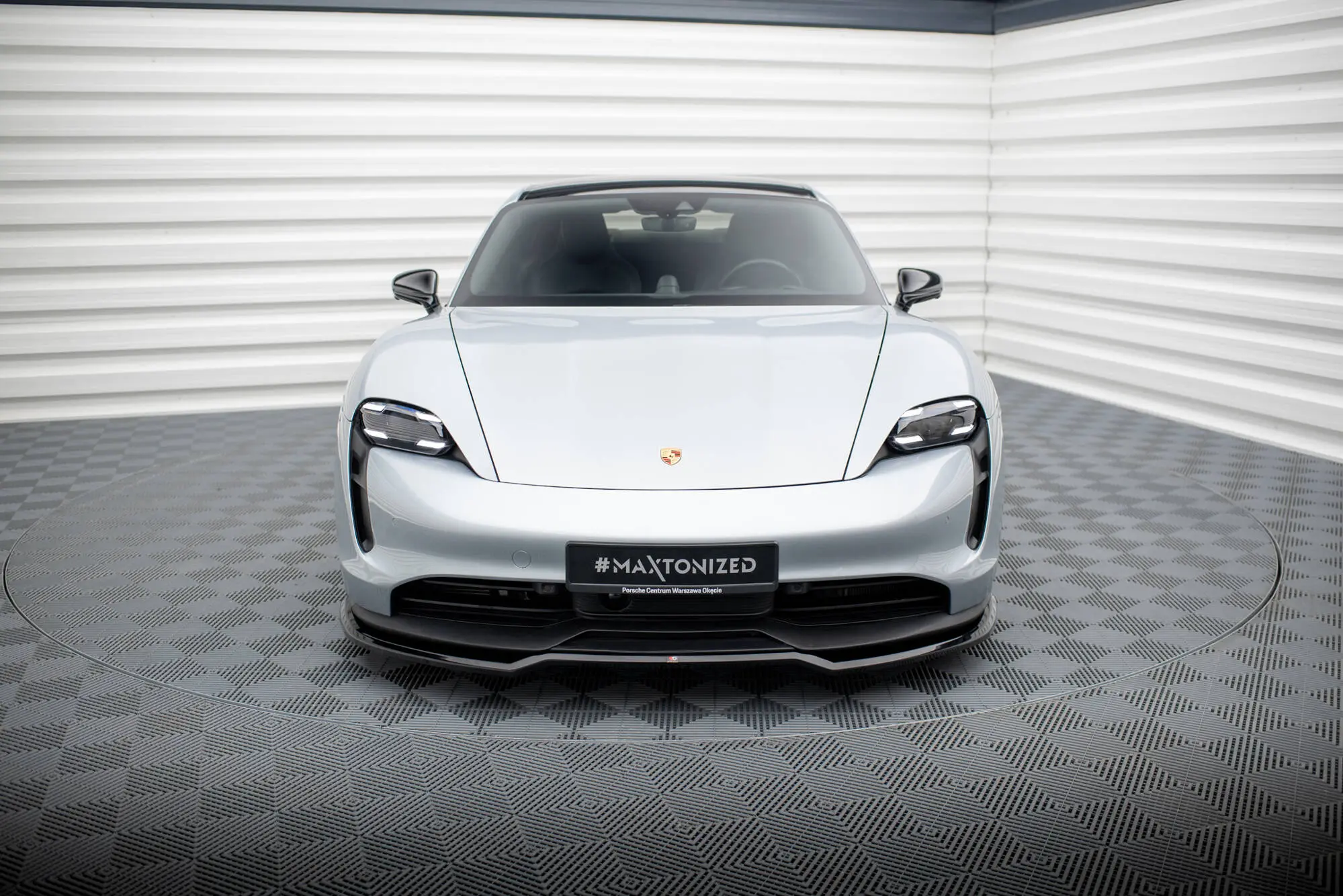 Frontspoiler Porsche Taycan 2019 -> | Black Edition – bilde 2