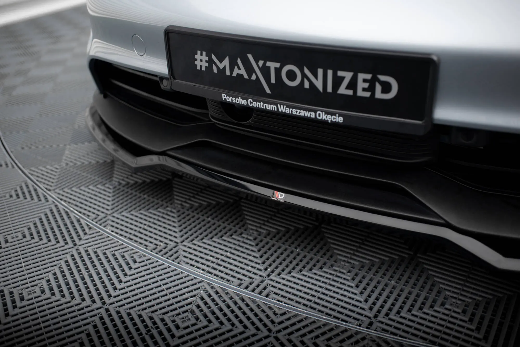 Frontspoiler Porsche Taycan 2019 -> | Black Edition – bilde 4
