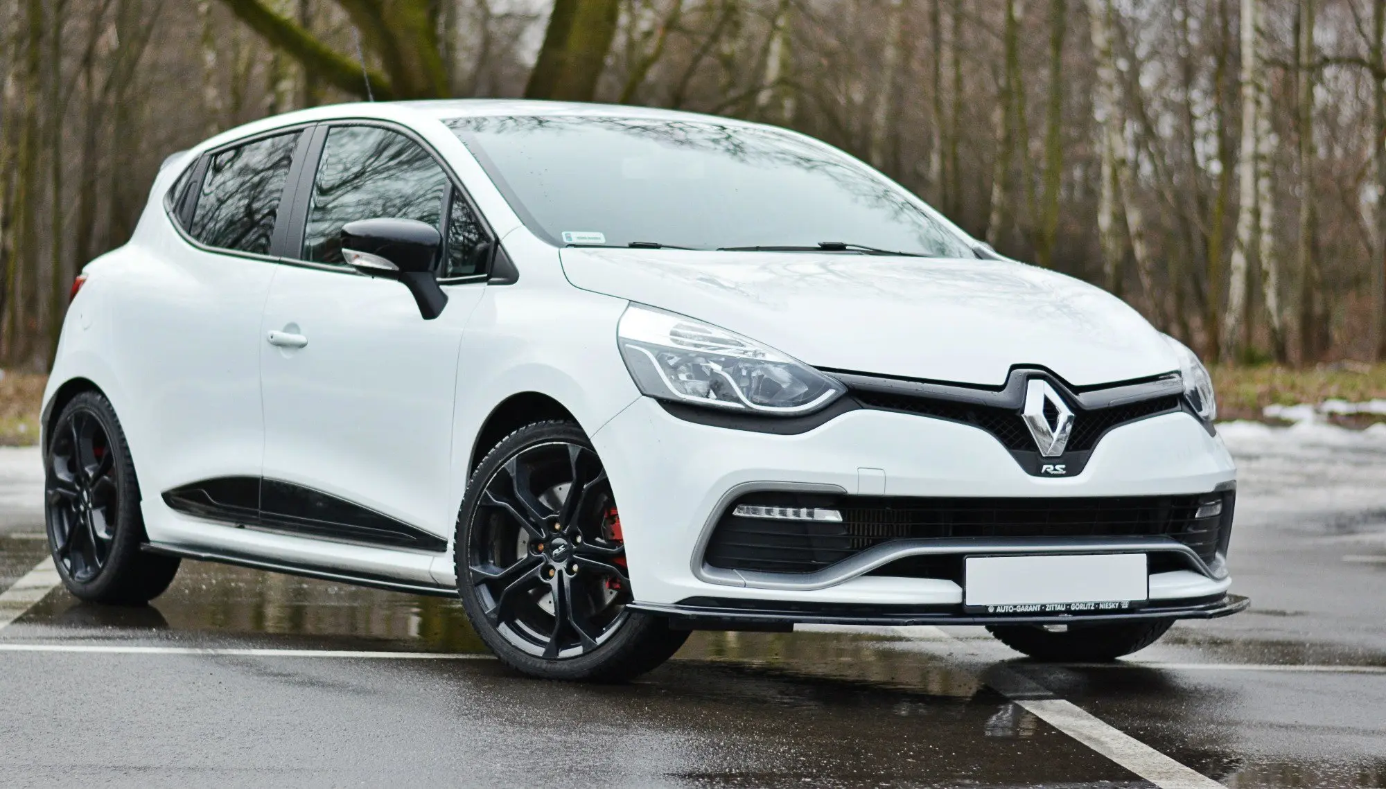 Frontspoiler Renault Clio IV RS 2013-2019 | Glossy Black Edition – bilde 4
