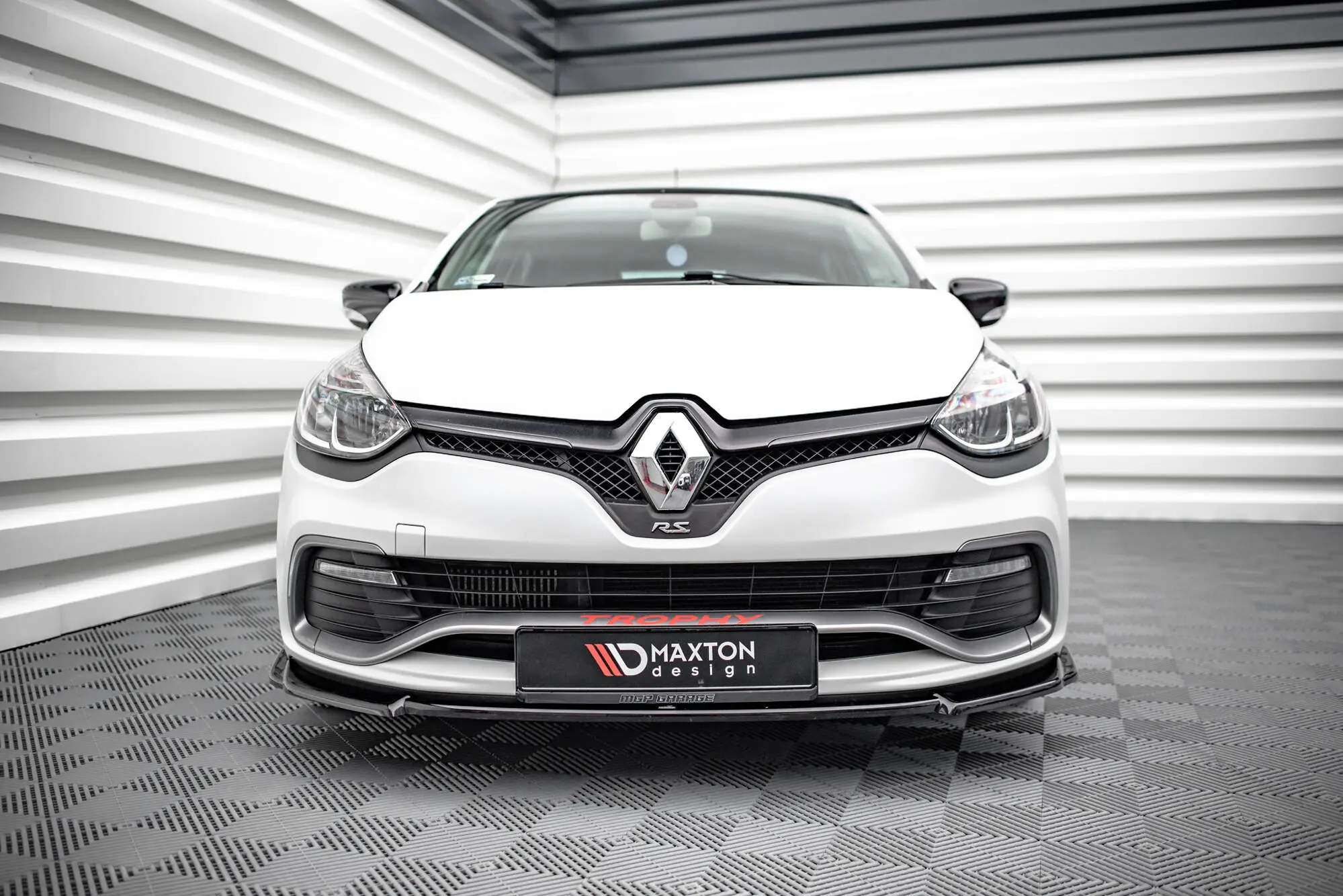 Frontspoiler Renault Clio RS IV 2013 - 2019 | V.2 Glossy Black Black Edition – bilde 4