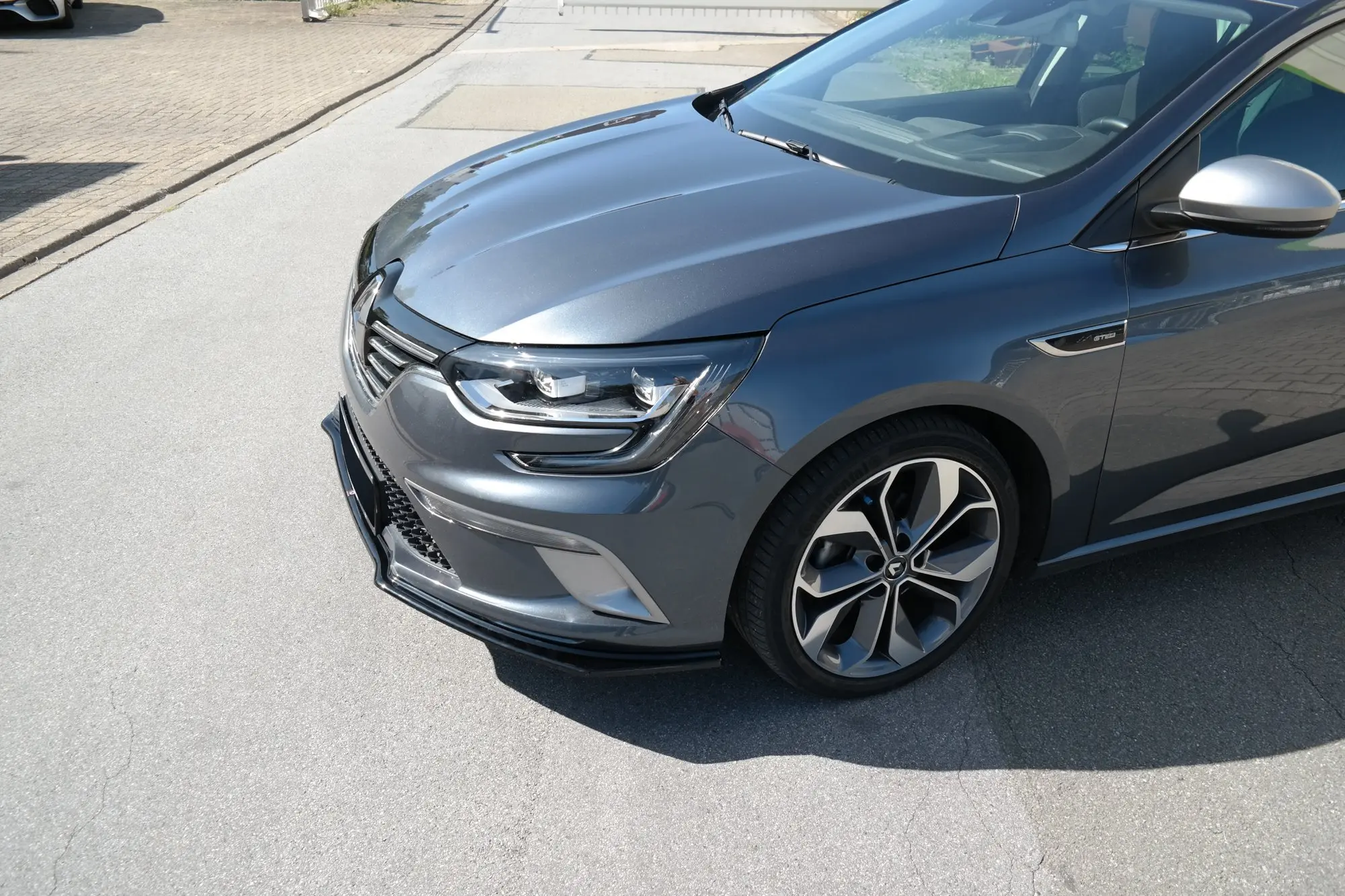 Frontspoiler Renault Megane IV GT-Line 2016-> | Glossy Black Edition – bilde 3