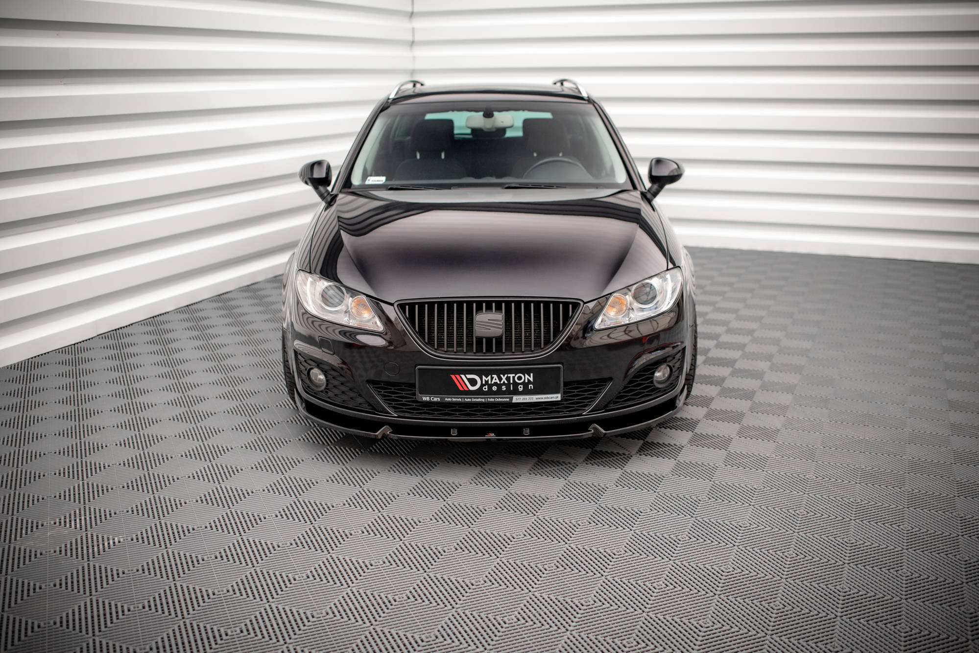 Frontspoiler Seat Exeo 2008-2013 | V.1 Glossy Black Edition – bilde 2