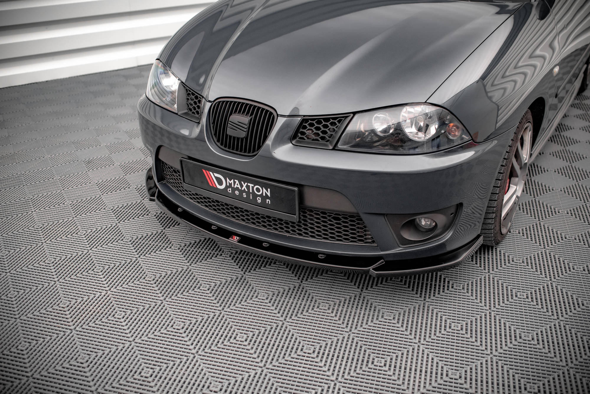 Frontspoiler Seat Ibiza III Cupra 2004-2008 | V.2 Glossy Black Edition