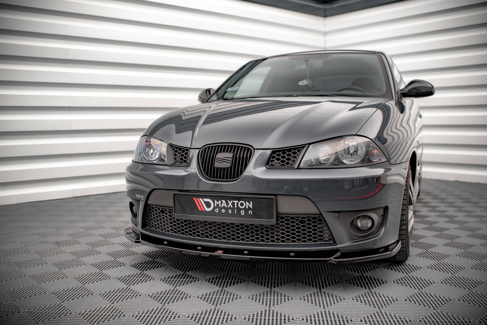 Frontspoiler Seat Ibiza III Cupra 2004-2008 | V.2 Glossy Black Edition – bilde 2