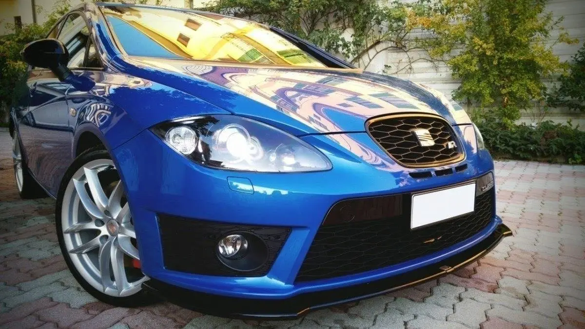 Frontspoiler Seat Leon II Cupra / Leon FR Facelift 2009-2012 | V.1 Glossy Black Edition