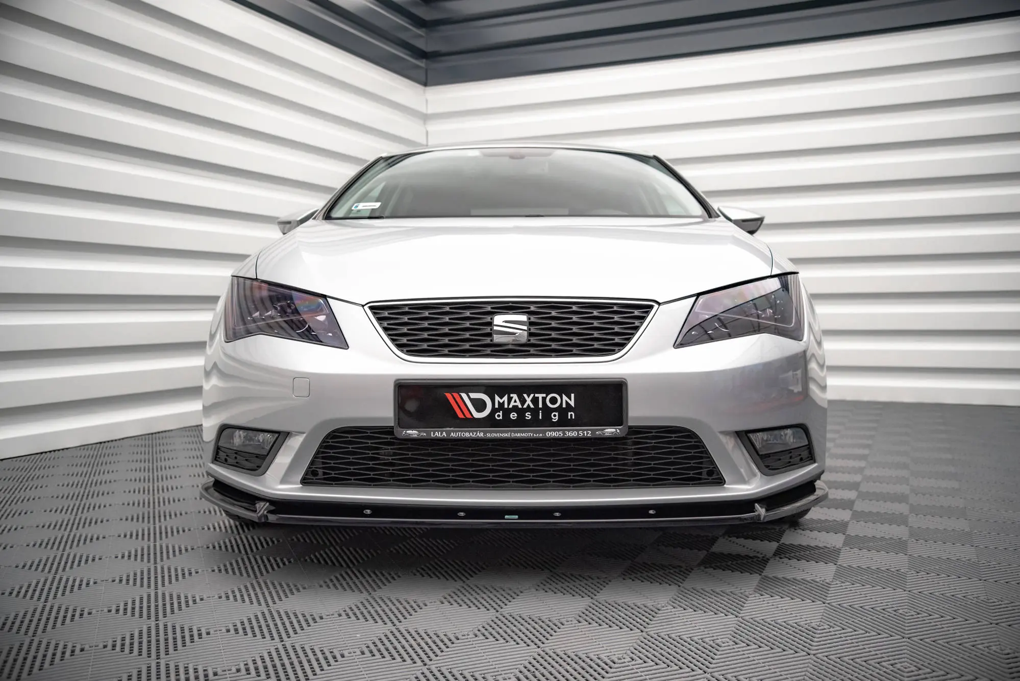 Frontspoiler Seat Leon III 2012-2016 | V.1 Glossy Black Edition