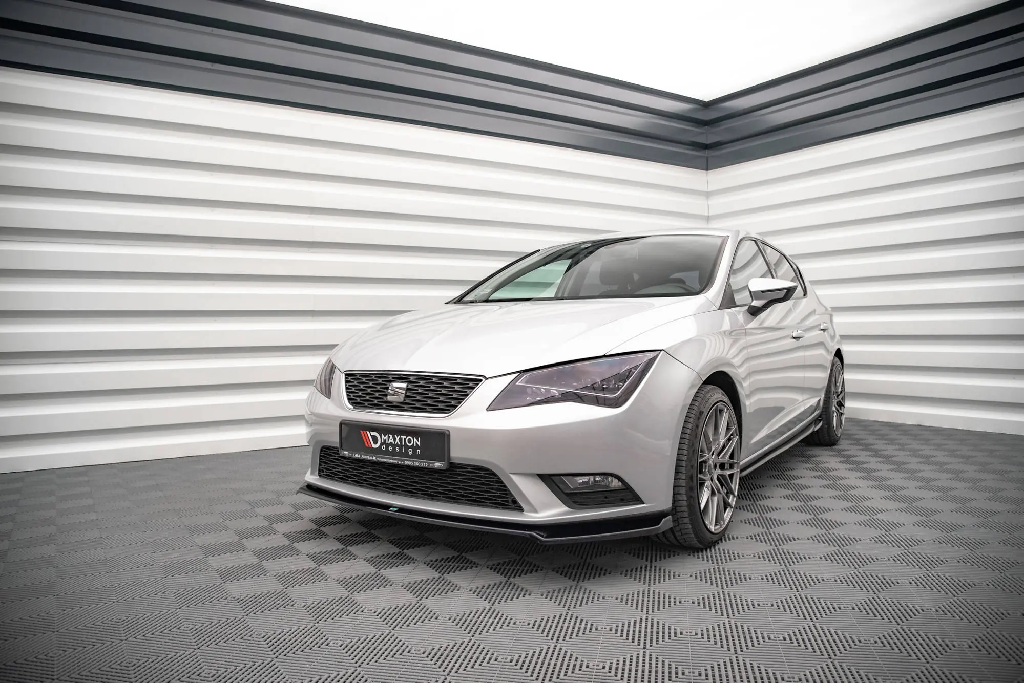Frontspoiler Seat Leon III 2012-2016 | V.2 Glossy Black Edition – bilde 3