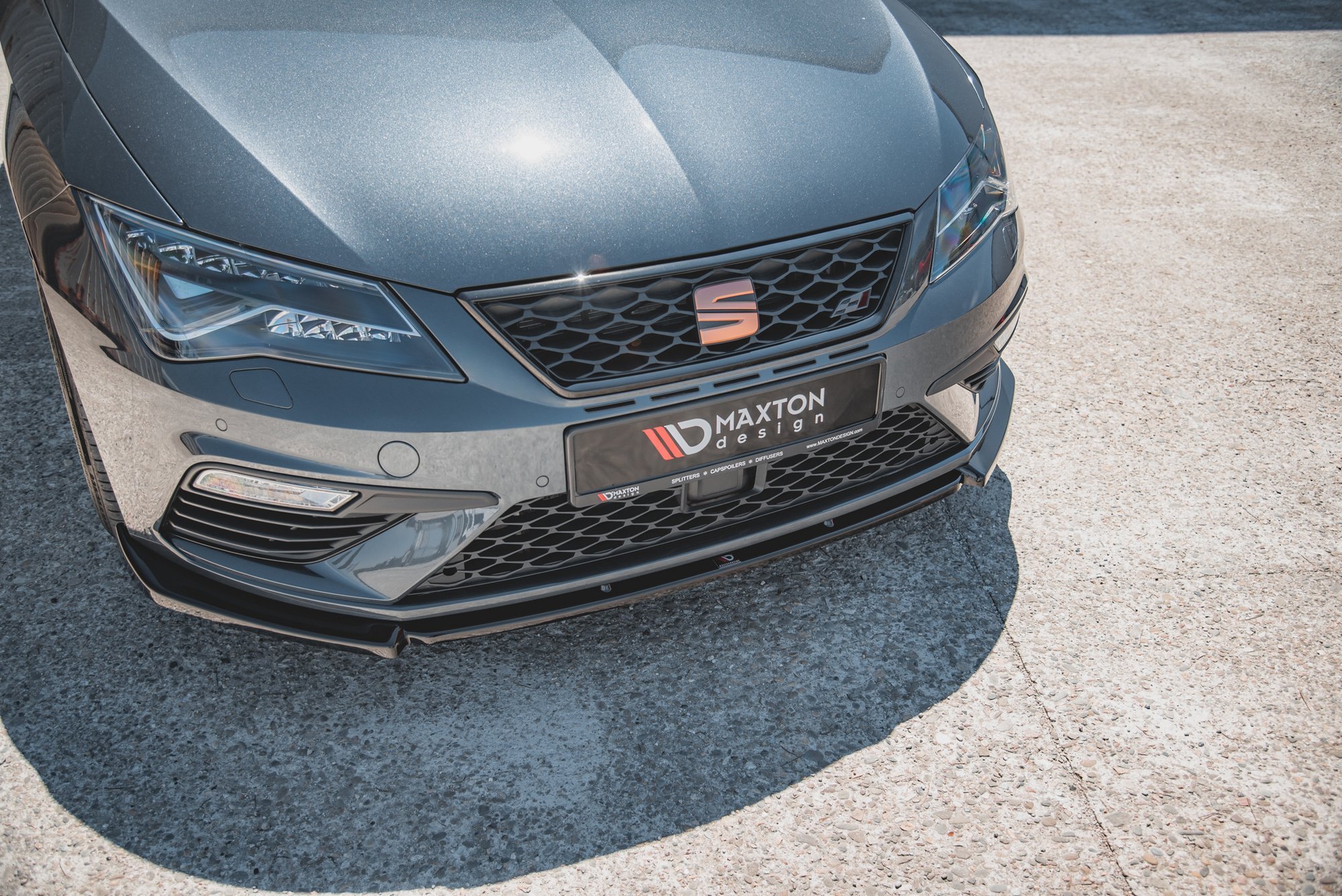 Frontspoiler Seat Leon III Cupra / Leon FR Facelift 2017-2020 | V.6 Glossy Black Edition – bilde 6