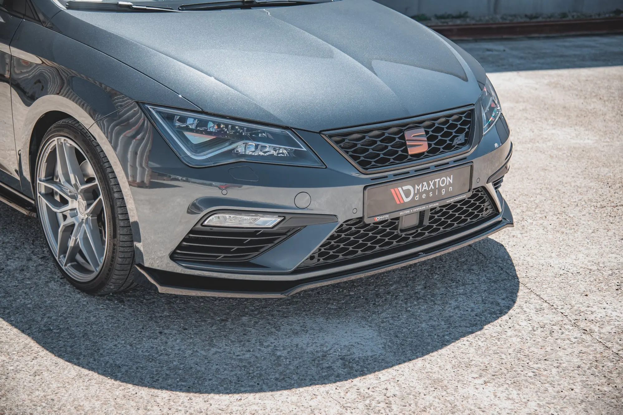 Frontspoiler Seat Leon III Cupra / Leon FR Facelift 2017-2020 | V.7 Glossy Black Edition