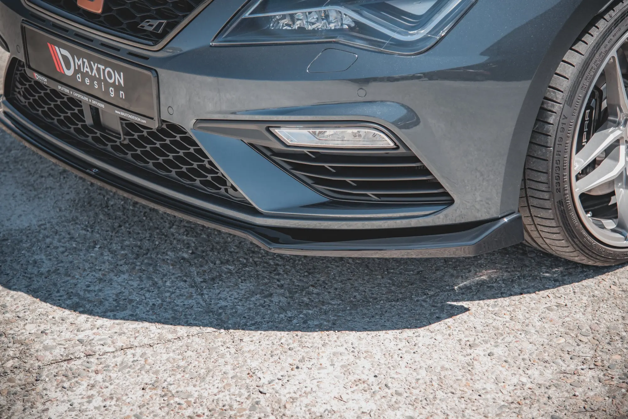 Frontspoiler Seat Leon III Cupra / Leon FR Facelift 2017-2020 | V.7 Glossy Black Edition – bilde 4