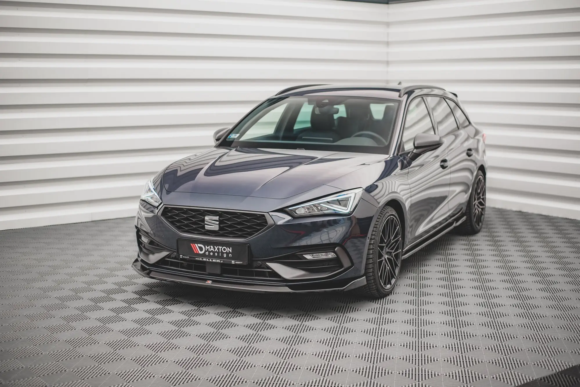 Frontspoiler Seat Leon IV FR 2020-> | V.3 Glossy Black Edition – bilde 3