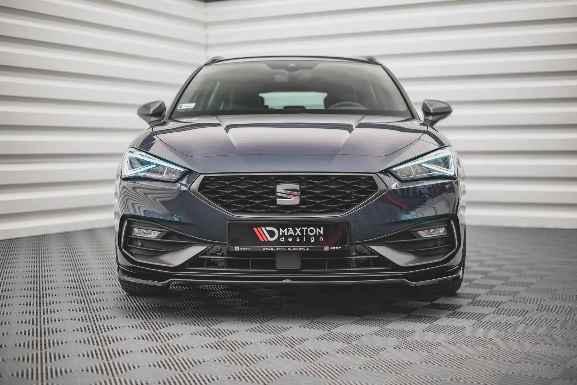 Frontspoiler Seat Leon IV FR 2020-> | V.4 Glossy Black Edition