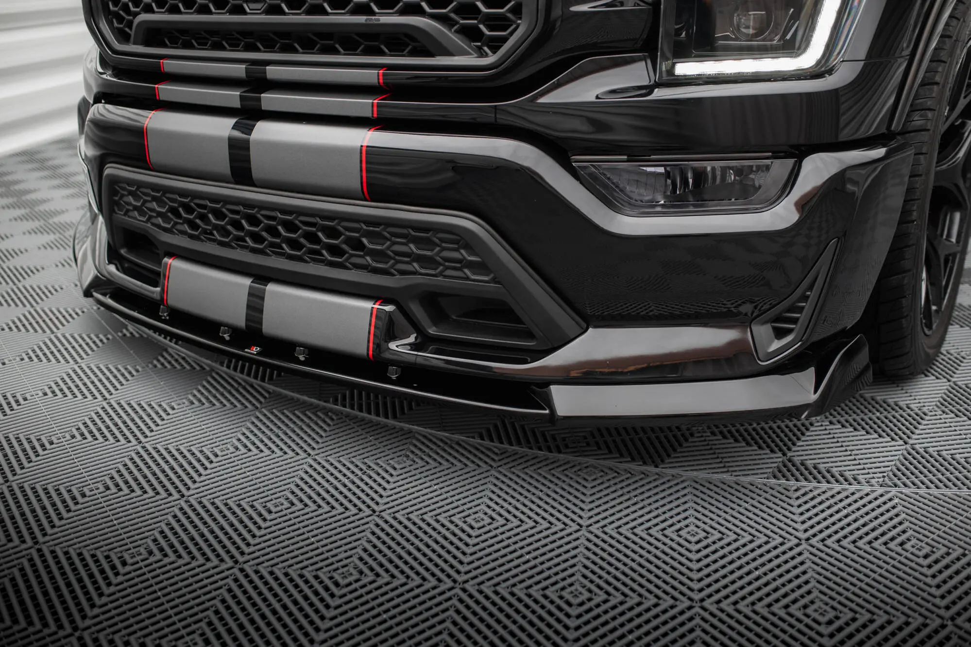 Frontspoiler Shelby F150 Super Snake 2020 - > | Glossy Black Edition – bilde 5